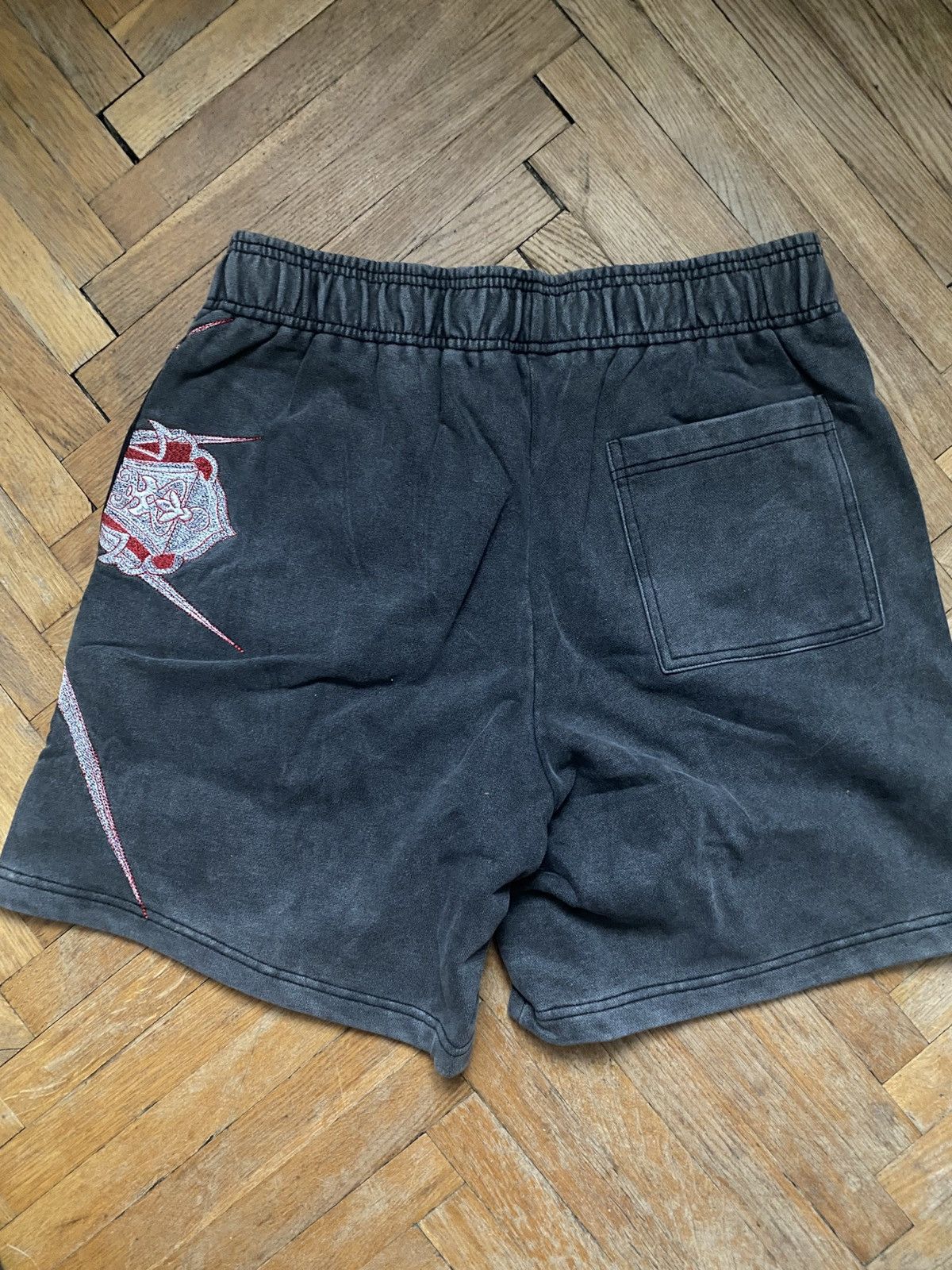 Revenge Revenge spike cross shorts grey size M Size US 32 / EU 48 - 2 Thumbnail