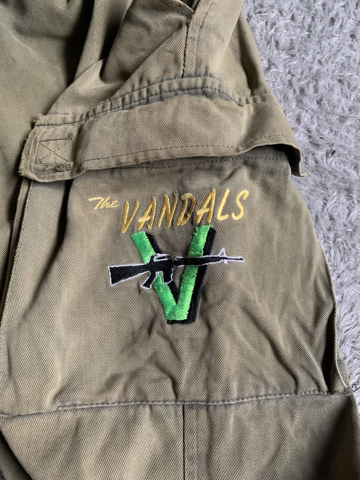 Vintage Vintage 90s Sunfade The Vandals Punk Erd Grunge Cargo Pants Size US 35 - 6 Thumbnail