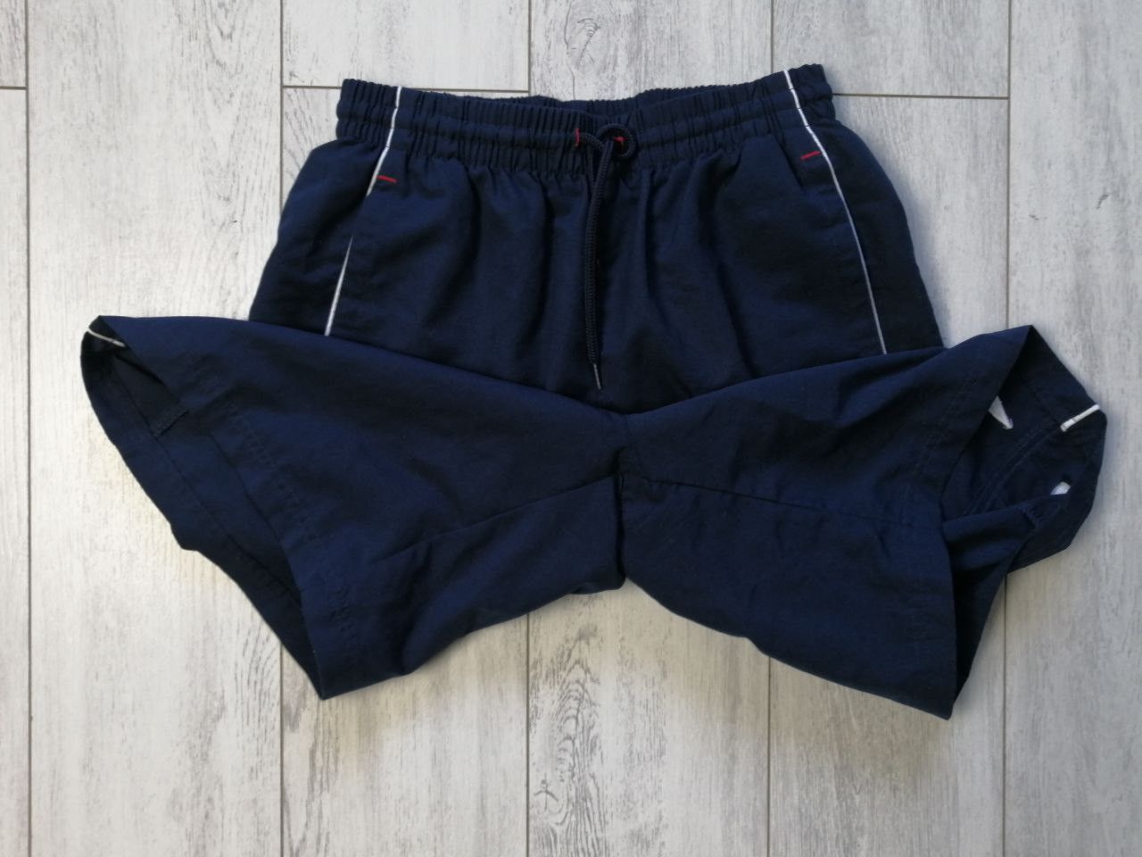 Umbro × Vintage Umbro Vintage Mens Nylon Shorts Size S Size US 30 / EU 46 - 2 Thumbnail