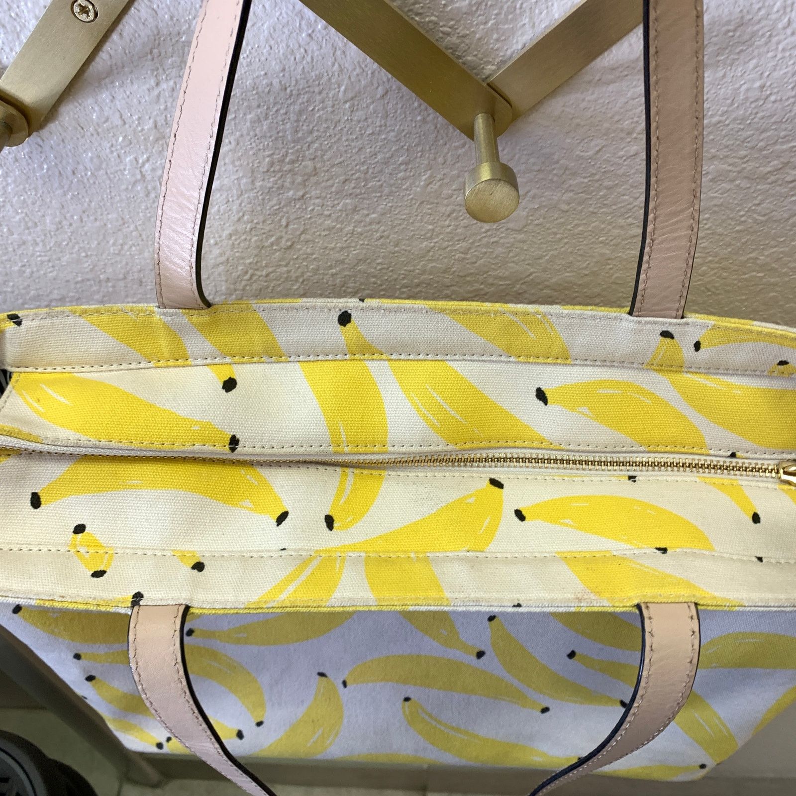 Kate Spade Kate Spade Flights Of Fancy "Thats Bananas" Francis Tote Bag Size ONE SIZE - 12 Thumbnail