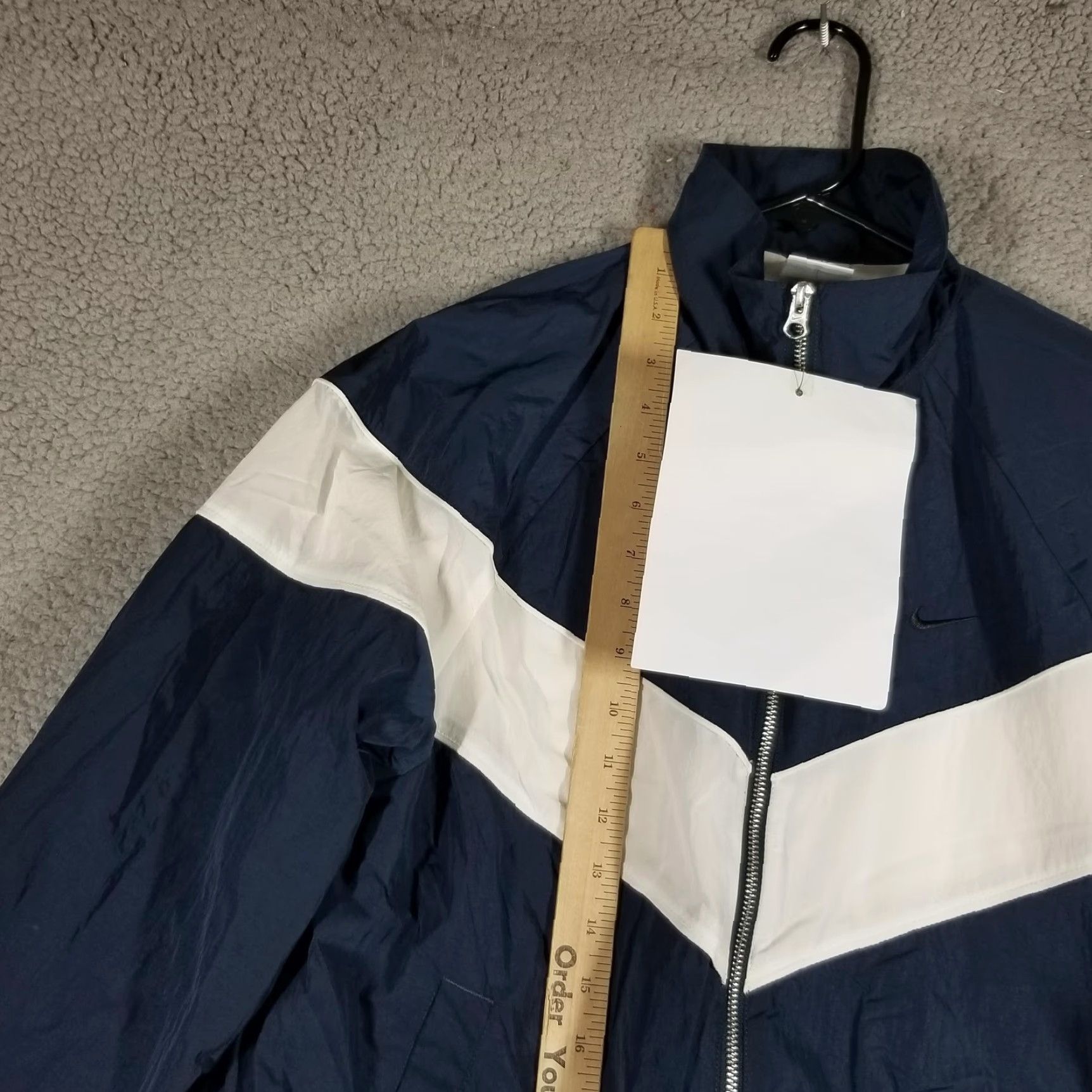Nike Nike Windrunner Women's Small UV Woven Full-Zip Jacket FV6304-478 Sample Size S / US 4 / IT 40 - 5 Thumbnail