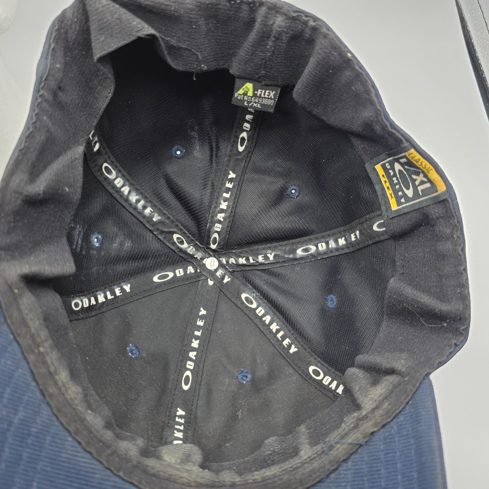 Oakley Oakley Adults Blue Flexfit Hat Cap L/XL Casual Outdoors Athl Size ONE SIZE - 7 Thumbnail
