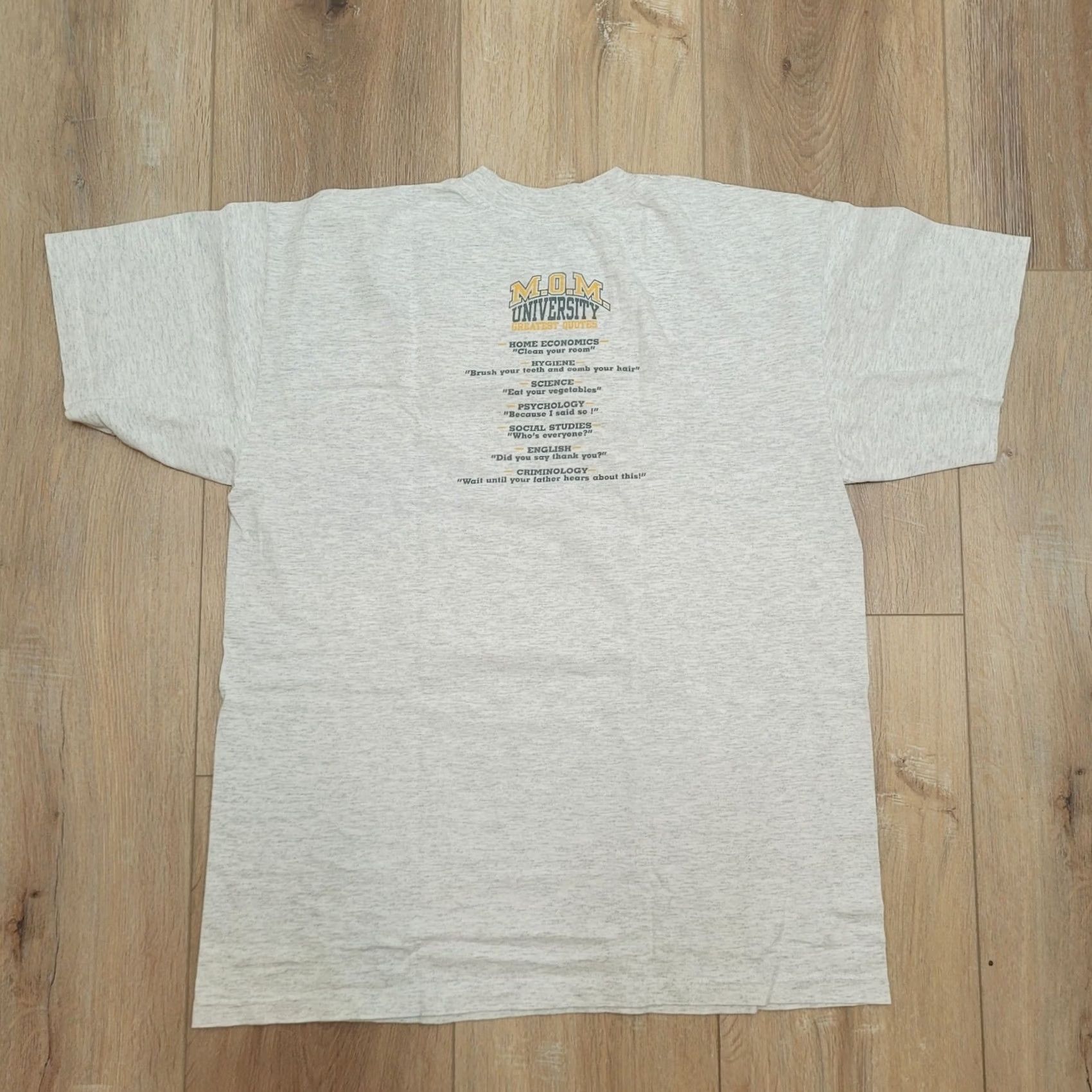 Vintage VINTAGE 90s MOM University T-Shirt Womens XL Oversized Single Stitch Graphic Print Double-Sided 2XL Tee Dress Size XL / US 12-14 / IT 48-50 - 4 Thumbnail