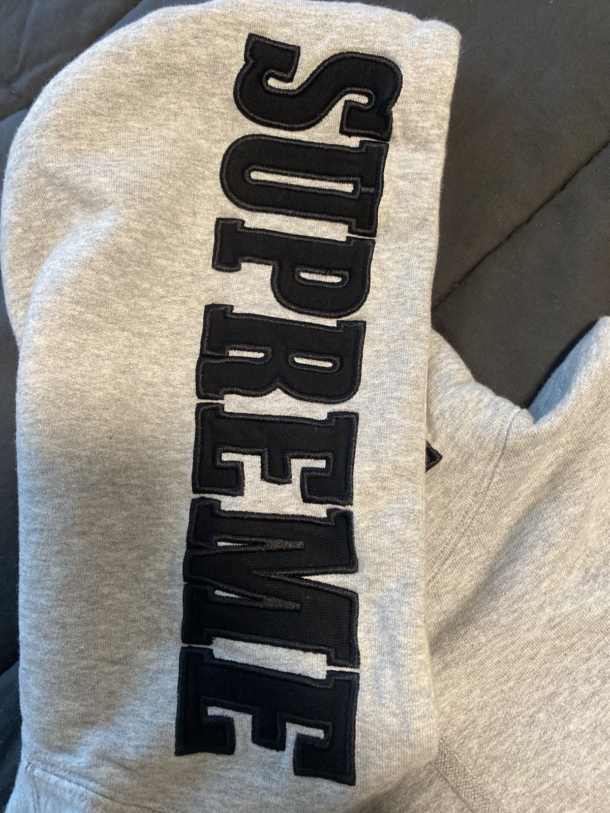 Supreme Supreme Mirrored Logo Hooded Sweatshirt Size US L / EU 52-54 / 3 - 2 Thumbnail