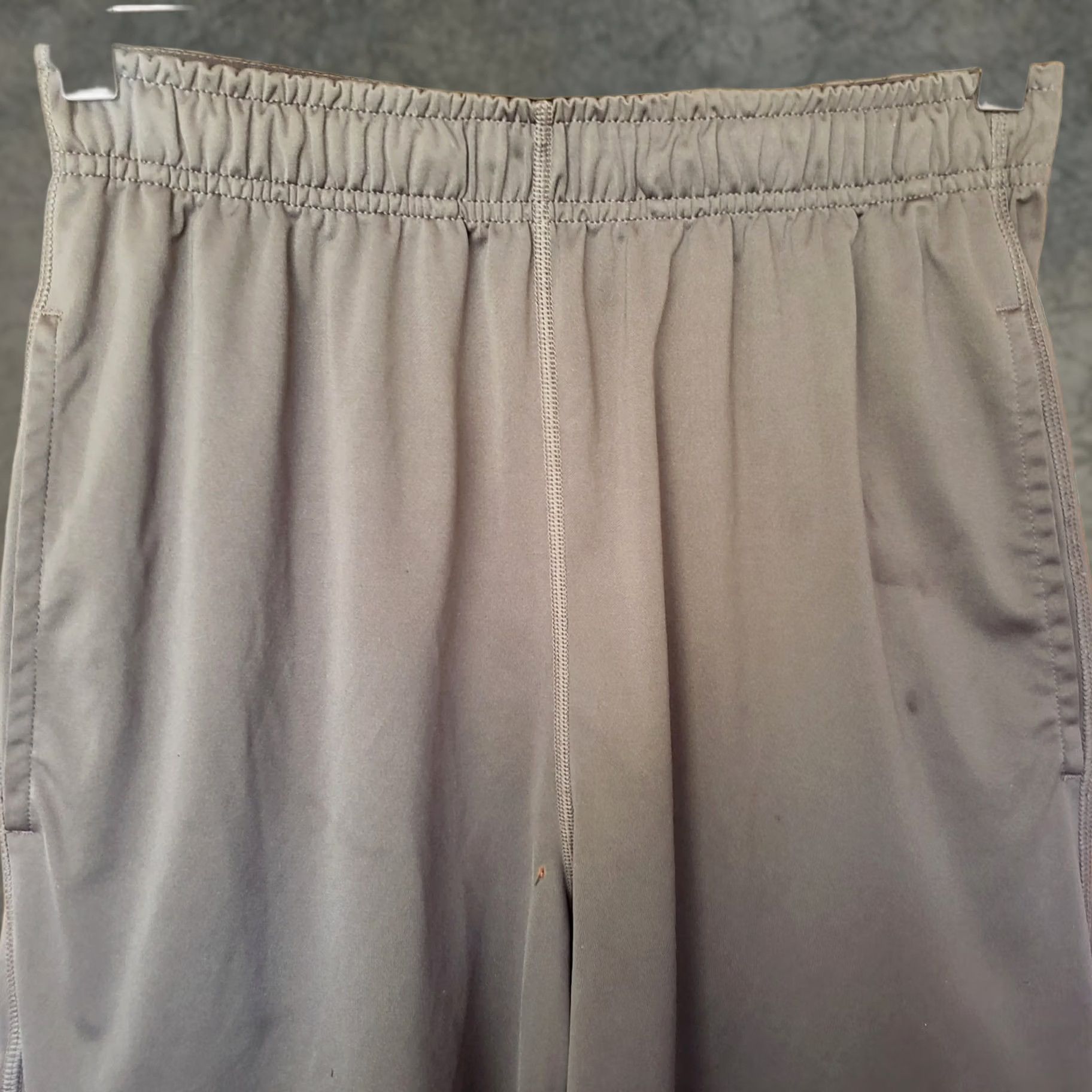 Nike Nike Dri-Fit Men's Athletic Shorts S Dark Gray 10in Inseam Swoosh Drawstring Slim Regular Athletic Nike Shorts Mens Sports Casual 10in Inseam Size US 29 - 1 Thumbnail