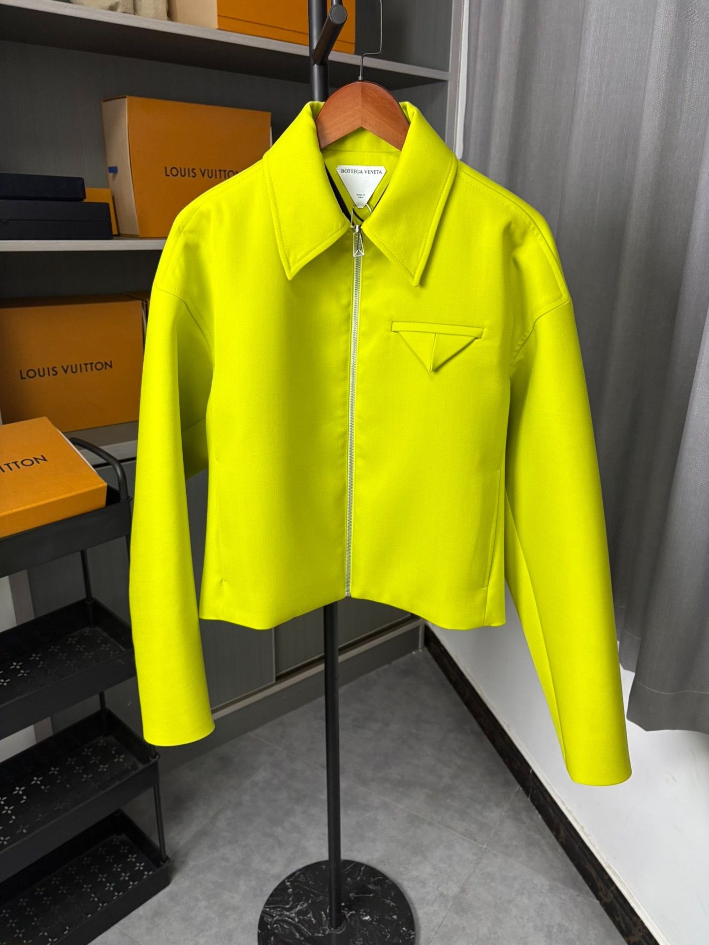 Bottega Veneta Bottega Veneta Green Jacket 44 Women Size L / US 10 / IT 46 - 1 Thumbnail