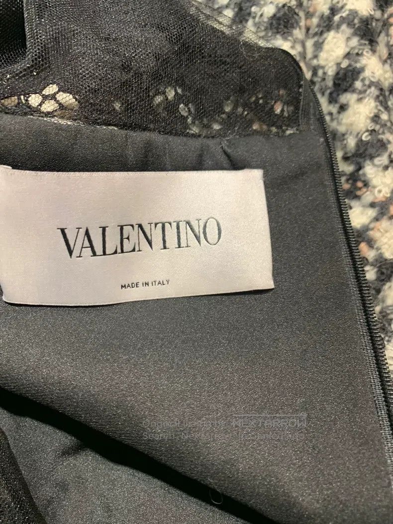 Valentino Valentino dress Size S / US 4 / IT 40 - 2 Thumbnail
