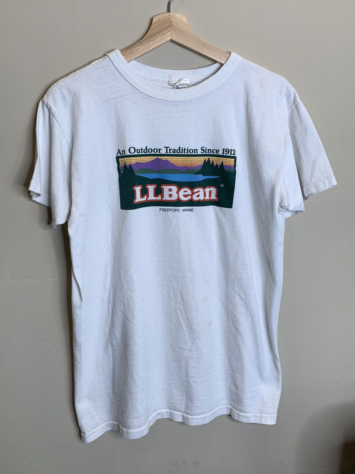 RARE* Vintage LL Bean Logo Single Stitch USA-Made T-Shirt M