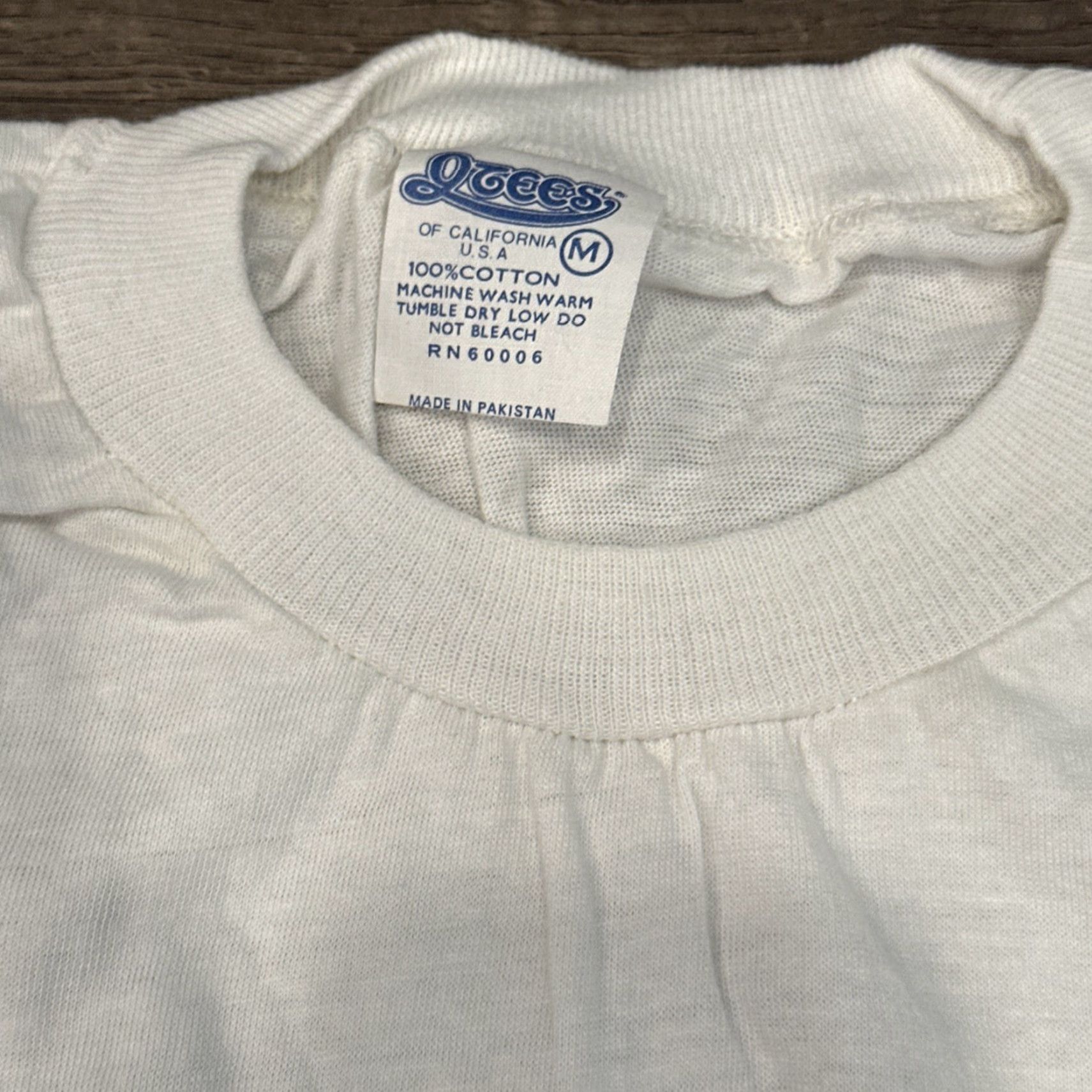 Levi's VINTAGE Levi's 1984 Summer Games T-Shirt Medium White Graphic Print Retro Sports Men Size US M / EU 48-50 / 2 - 3 Thumbnail