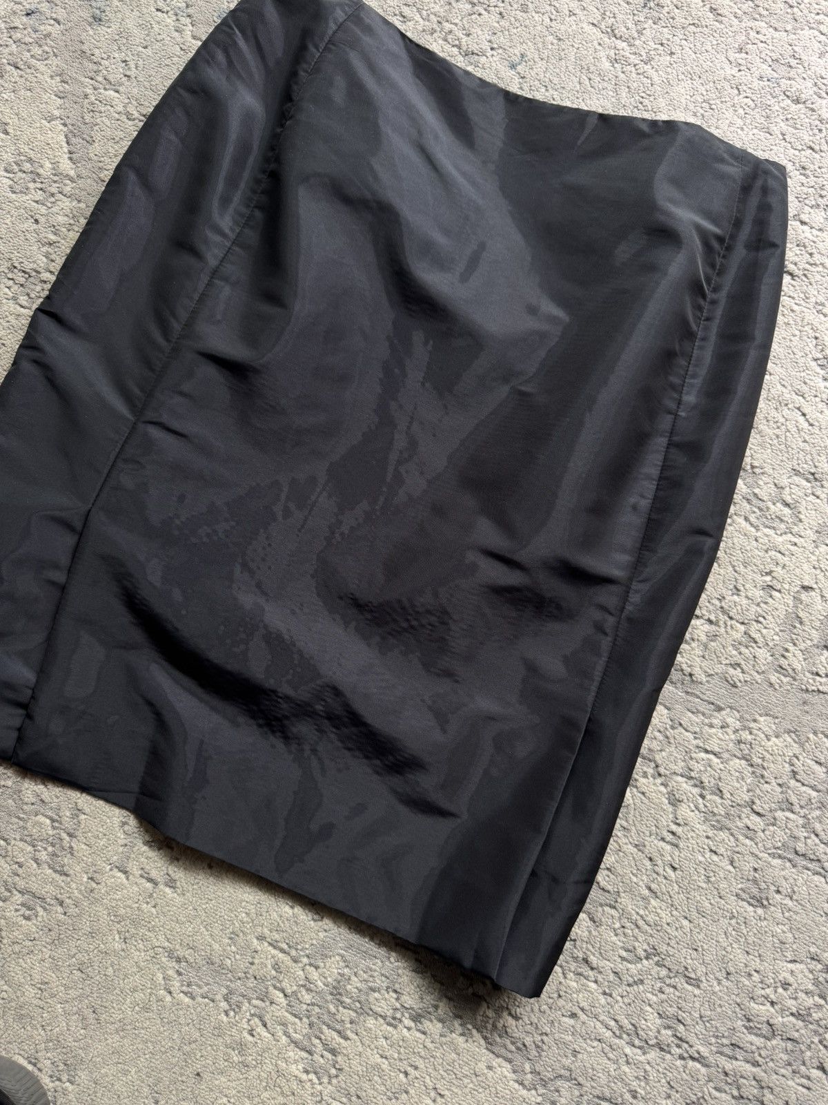 Balenciaga Balenciaga Shimmer Skirt Size 40 made in Italy Size 27" / US 4 / IT 40 - 10 Thumbnail