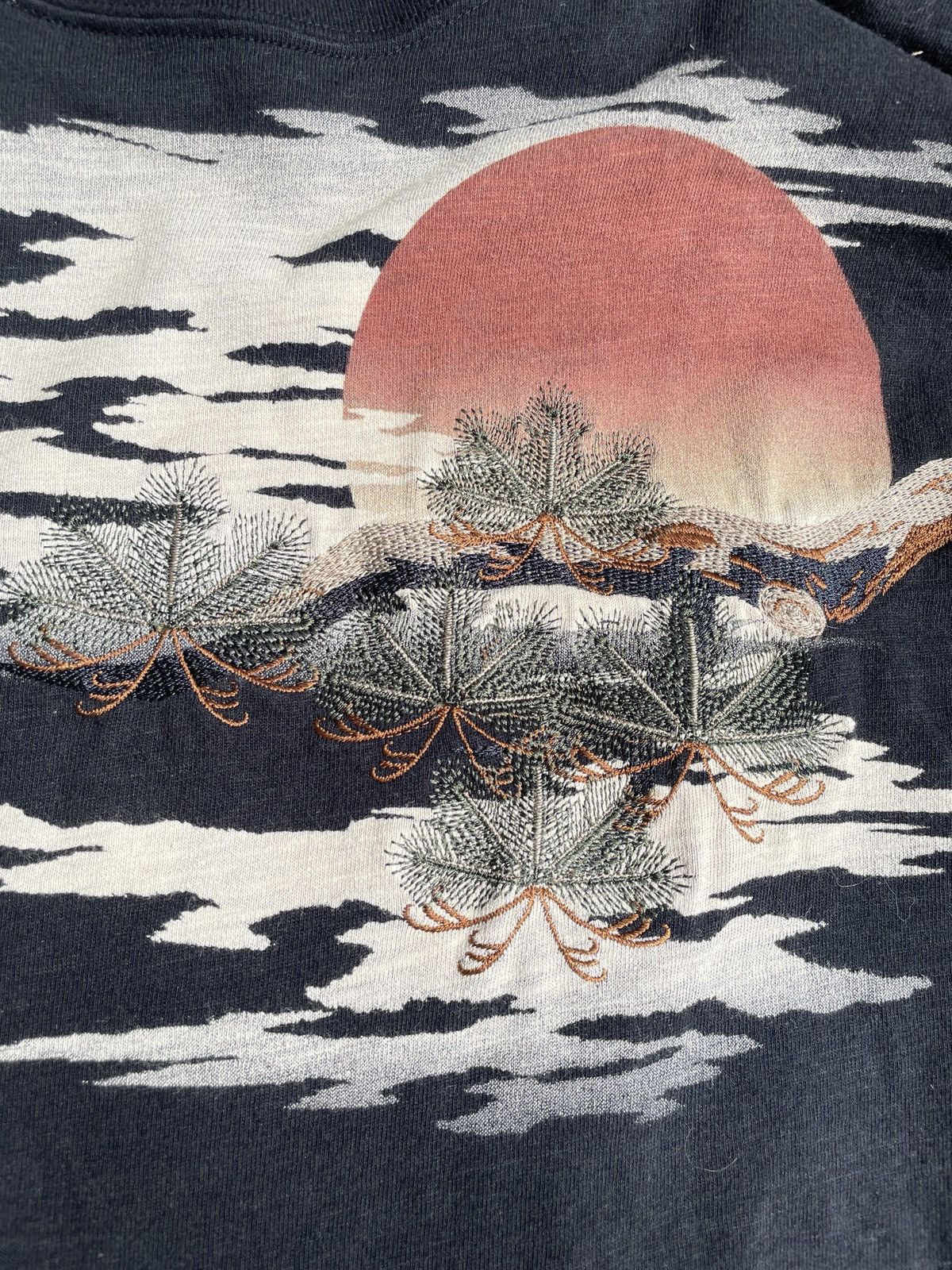 Japanese Brand 2000s Japanese Sukajan Yakuza Embroidery Long Sleeve Tee Size US XL / EU 56 / 4 - 8 Thumbnail