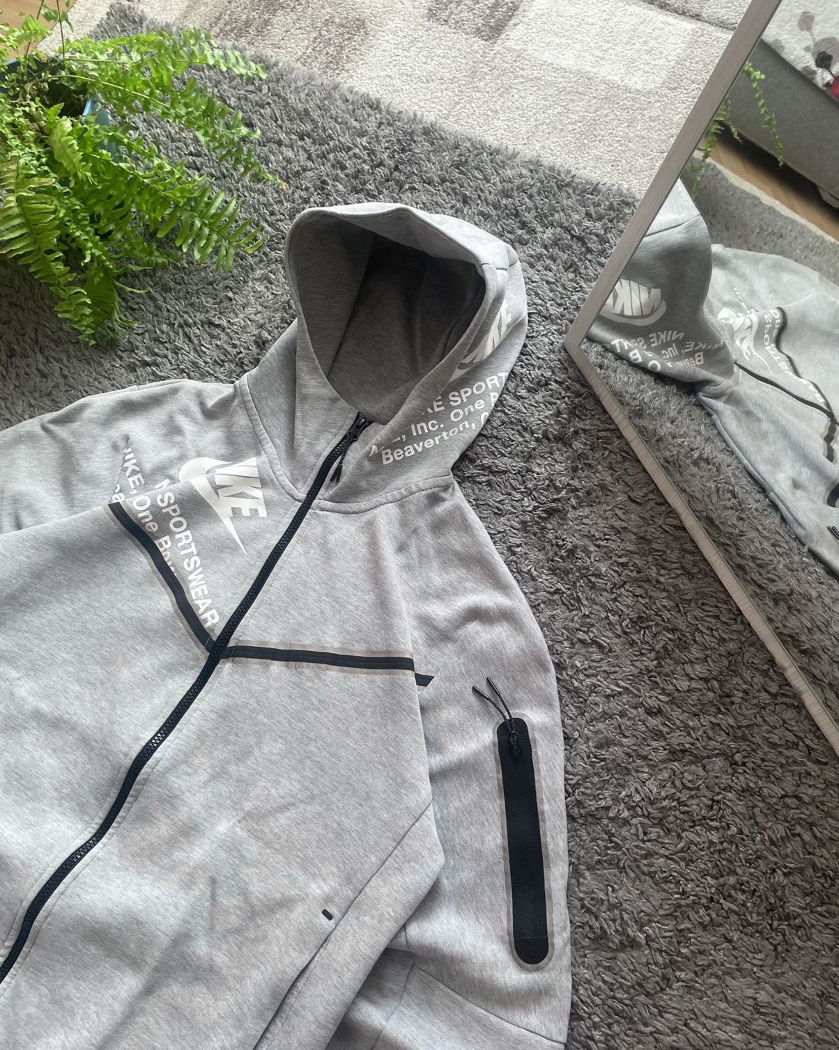 Nike × Vintage Nike Tech-Fleece Zip-Hoodie Streetwear Drill Big Logo Swoosh Size US M / EU 48-50 / 2 - 4 Thumbnail