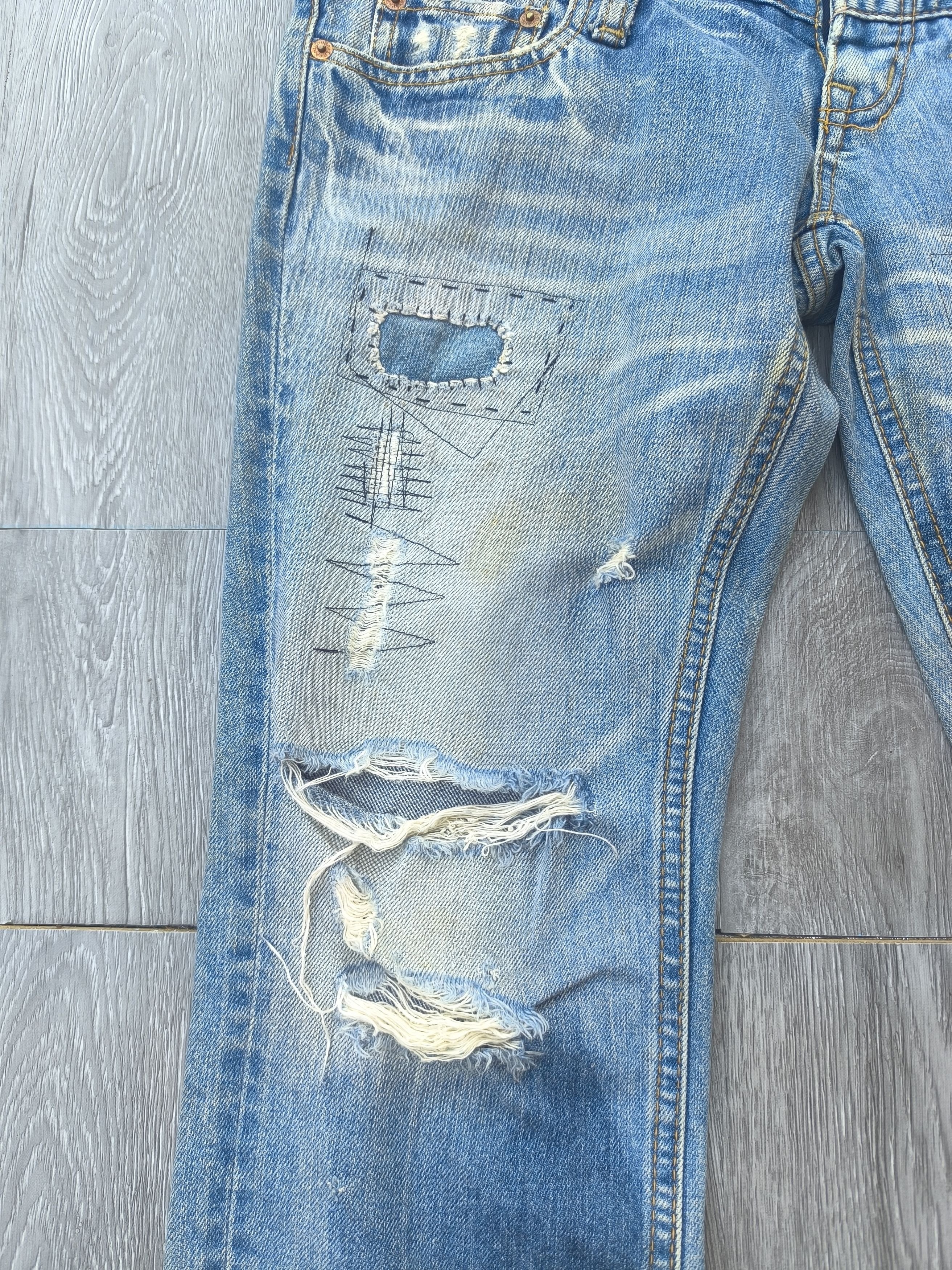 If Six Was Nine × Le Grande Bleu (L.G.B.) ANTGAUGE DISTRESSED PATCHWORKS JEANS LIKE KAPITAL JEANS Size US 31 - 4 Thumbnail