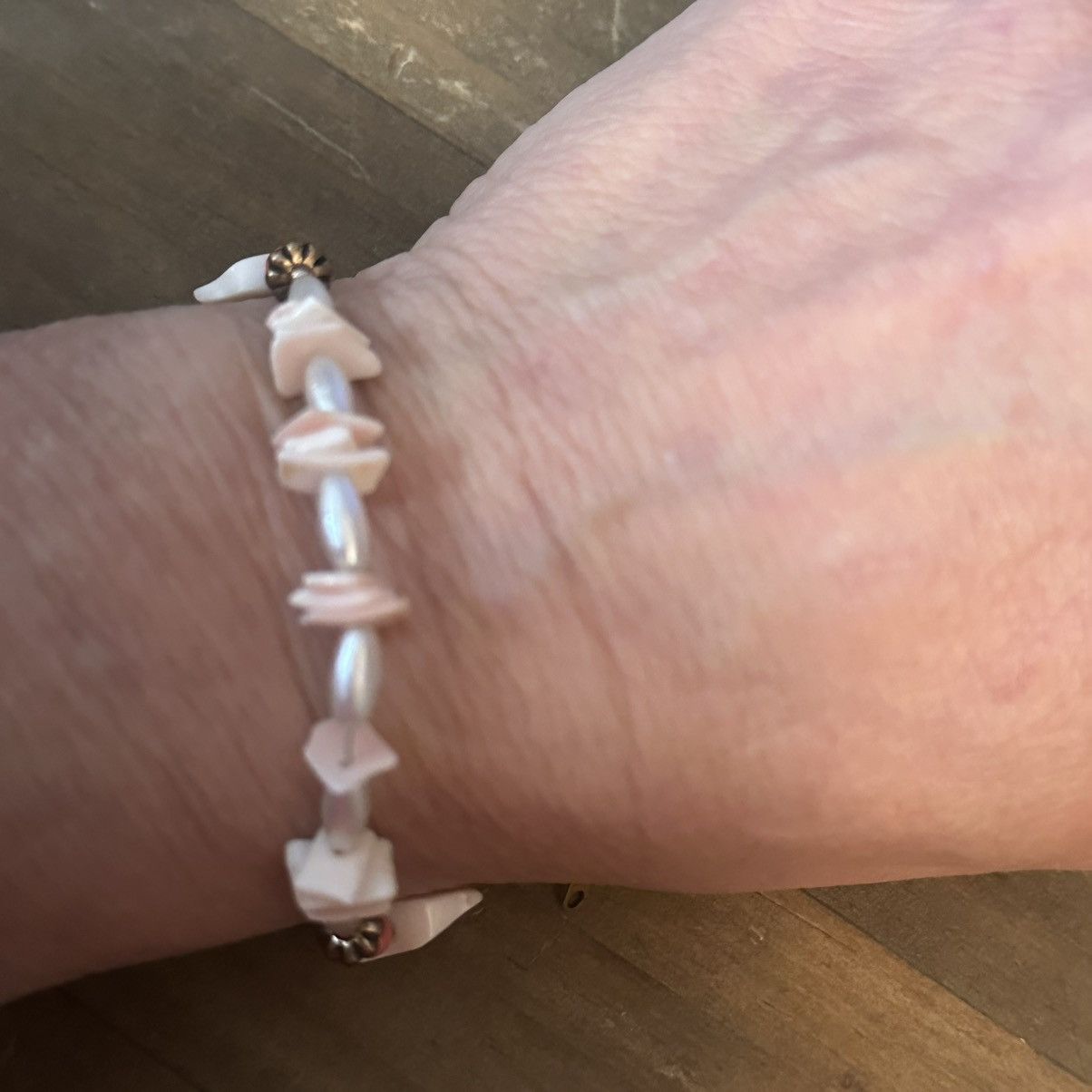Vintage Vintage shell chips and pearls bracelet Size ONE SIZE - 5 Thumbnail
