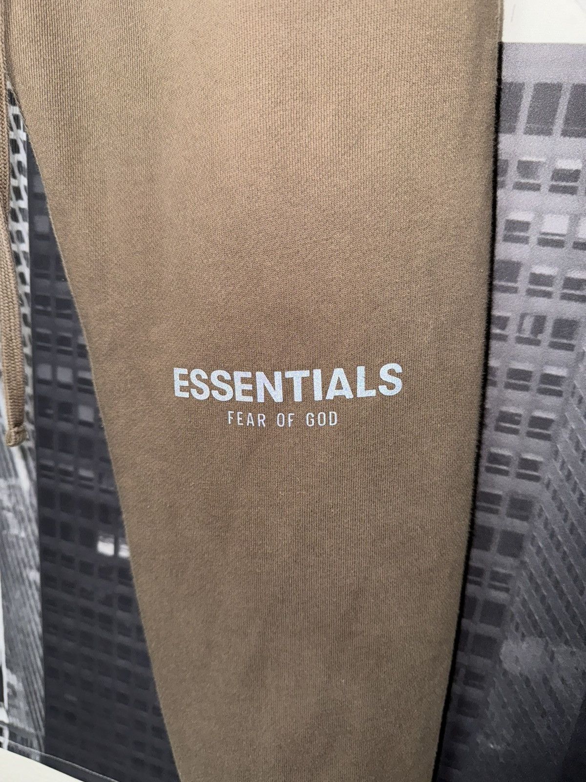 Fear of God 💥Fear of God Essentials Harvest Sweatpants SZ Medium Size US 32 / EU 48 - 5 Thumbnail