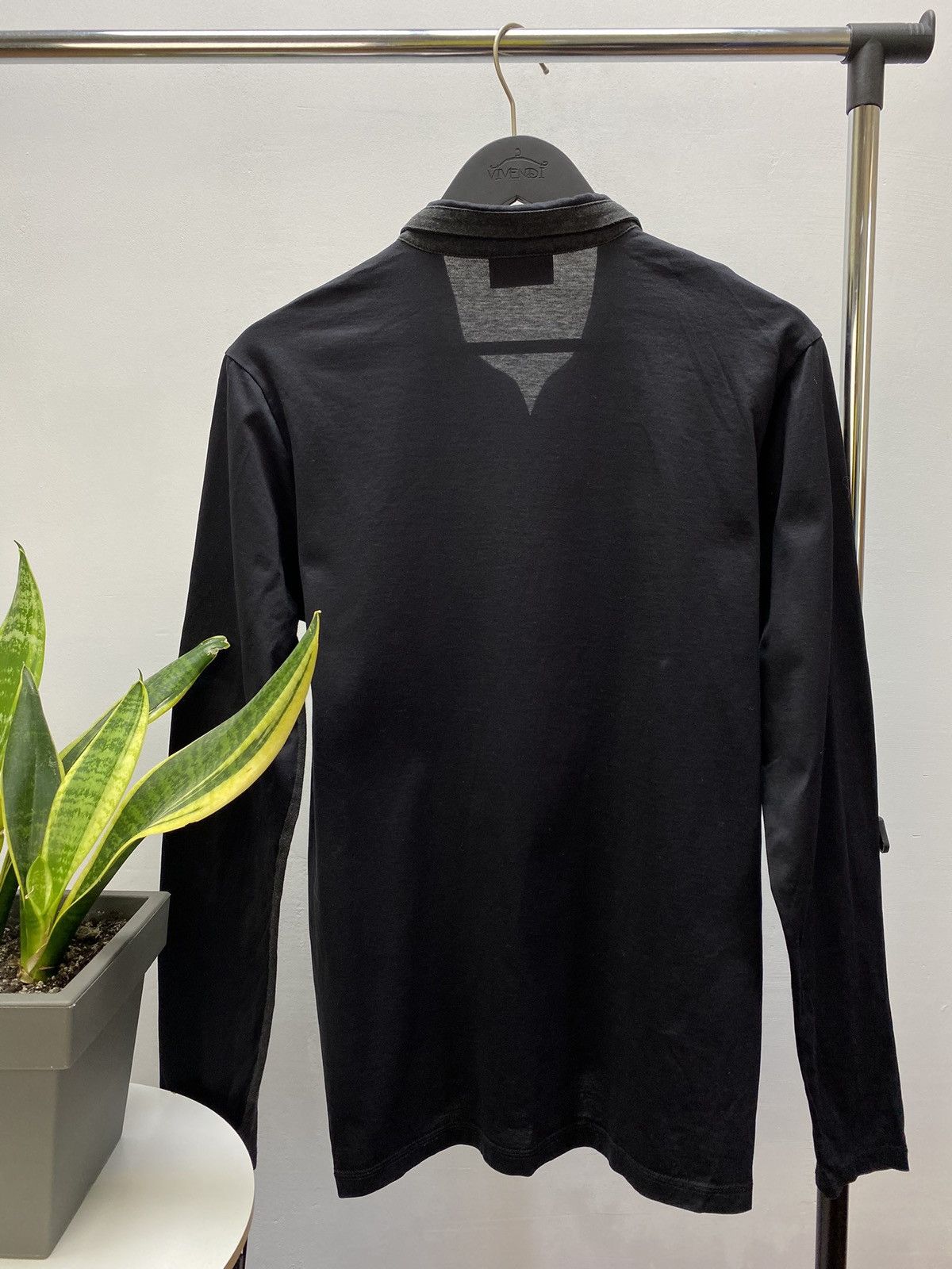 Hugo Boss × Vintage Vintage Hugo Boss Logo Longsleeve Polo Shirt Size US M / EU 48-50 / 2 - 17 Thumbnail