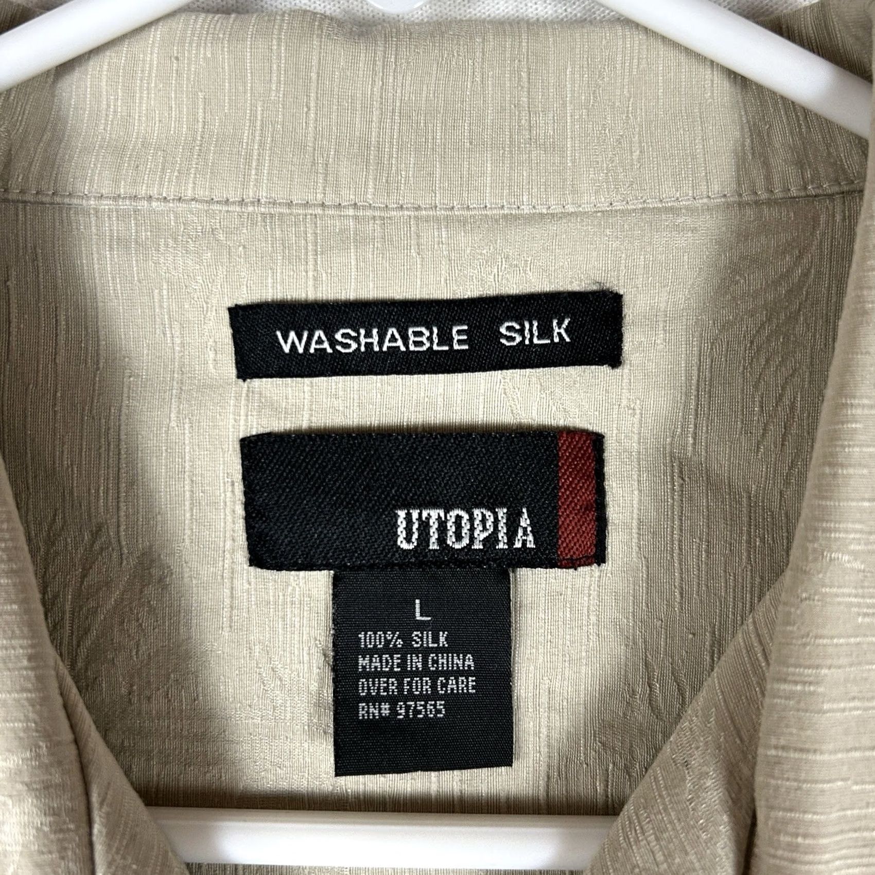 Vintage Utopia Short Sleeve 100% Silk Button-Down Shirt Men's Large Beige Pattern Top Size US L / EU 52-54 / 3 - 3 Thumbnail