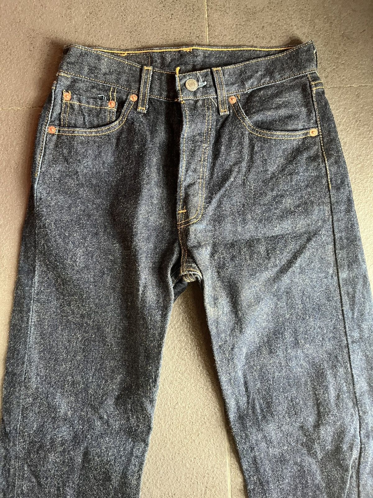 Vintage Levi’s 501xx 90’s Dark Blue USA W28 L36