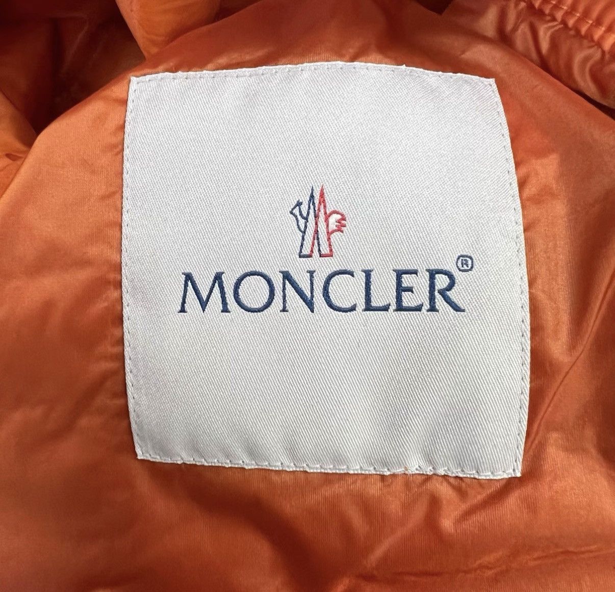 Moncler Moncler / Orange Lightweight Down Jacket K12 Size S / US 4 / IT 40 - 7 Thumbnail