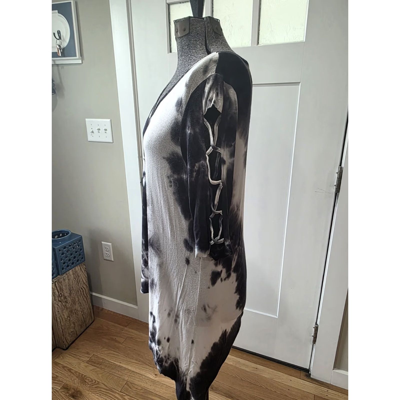Vintage New Directions Tunic Top Womens L Pullover V-Neck 3/4 Sleeve Tie Dye Blue White Jersey Stretch Size L / US 10 / IT 46 - 7 Thumbnail