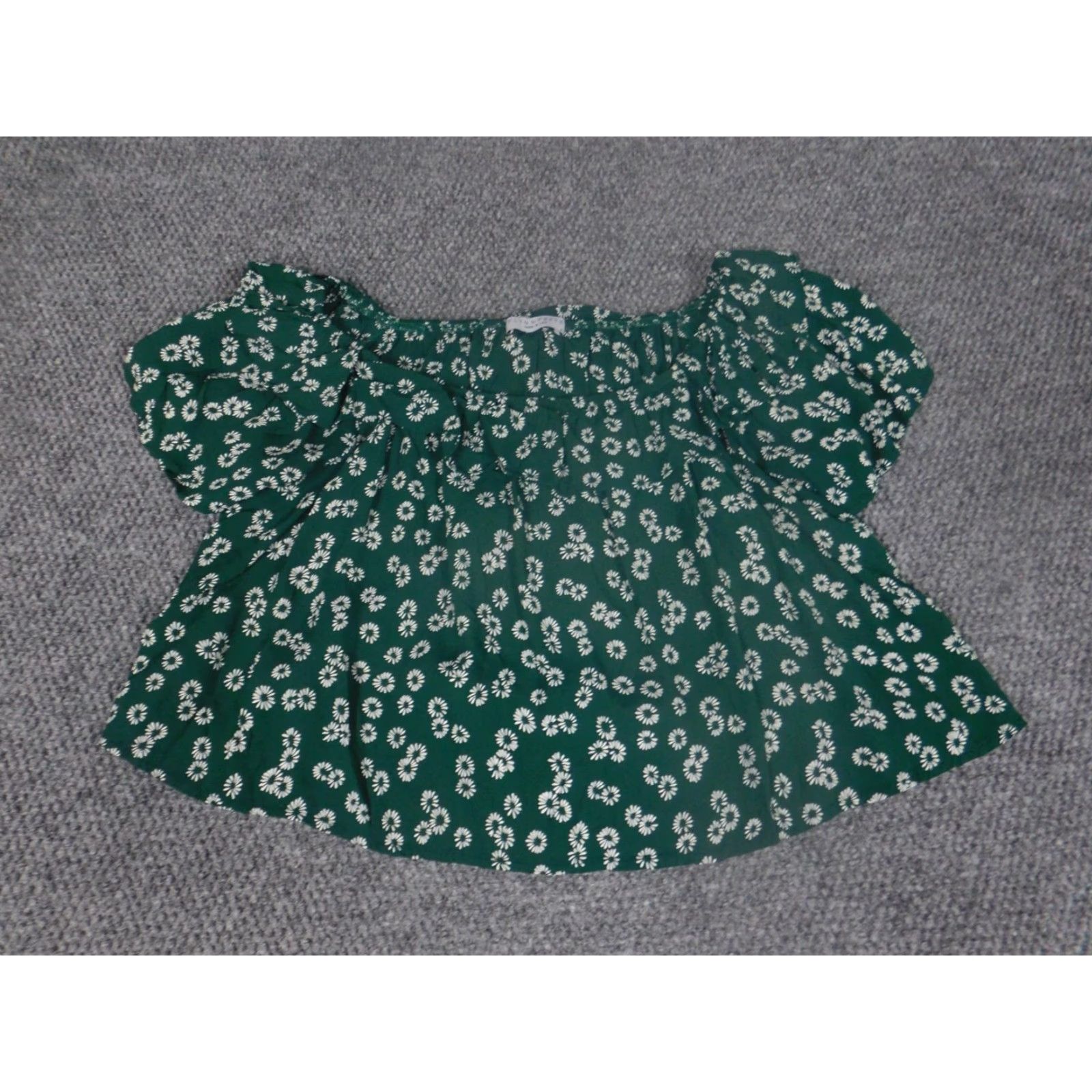 Vintage Flynn Skye Blouse Women Small Green Floral Knit Rayon Crew Neck Sleeveless Pullover Casual Stretch Regular Basic Vintage No Size S / US 4 / IT 40 - 2 Thumbnail