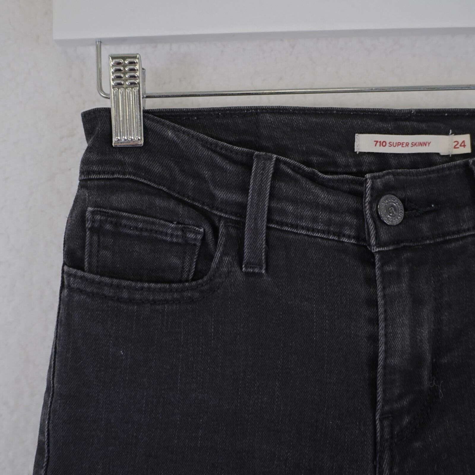 Levi's Levi's 710 Super Skinny Black Denim Women's Jeans 24 Low Ris Size 24" / US 00 / IT 34 - 2 Thumbnail