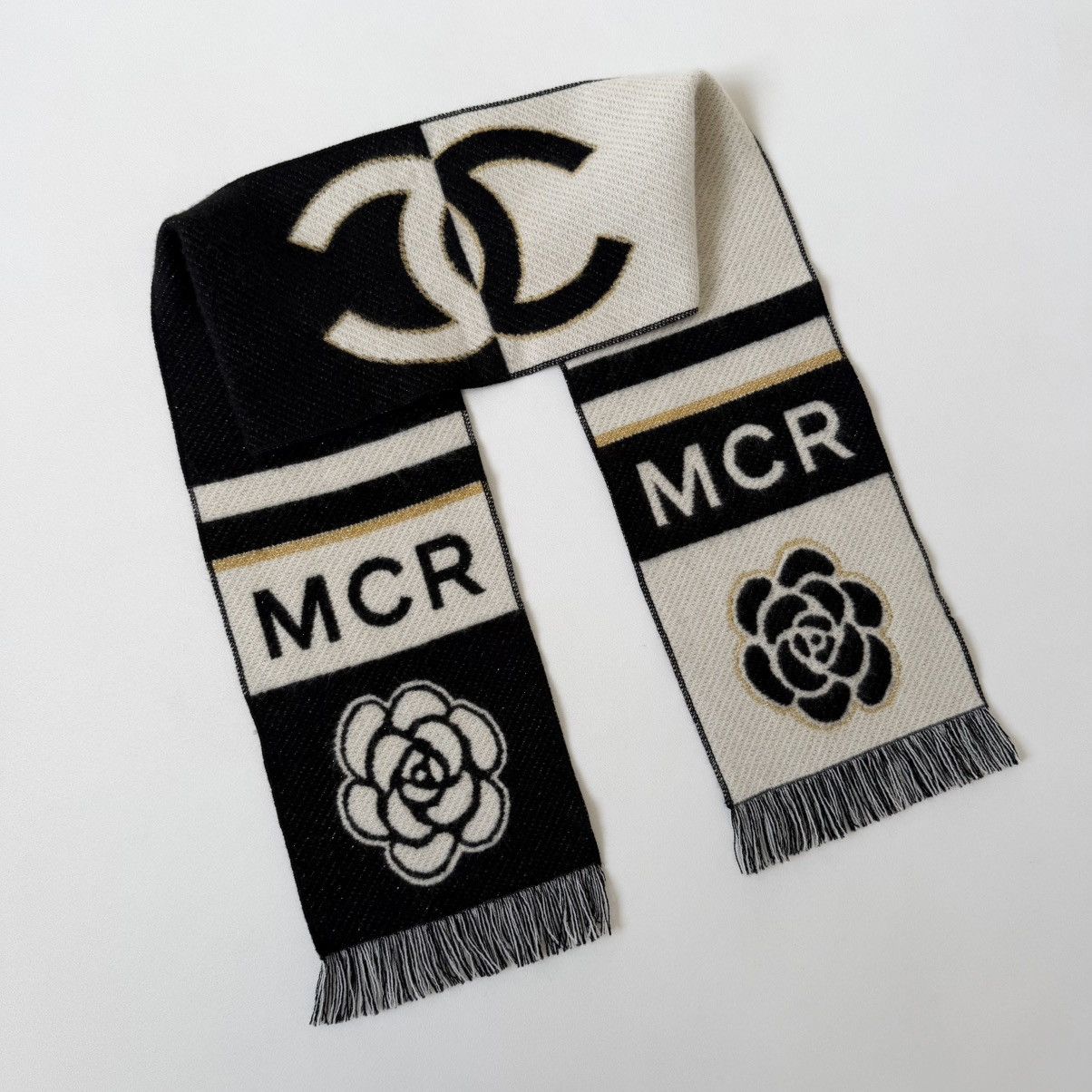 Chanel ‘2024 Manchester Show’ Football Scarf Size ONE SIZE - 2 Thumbnail