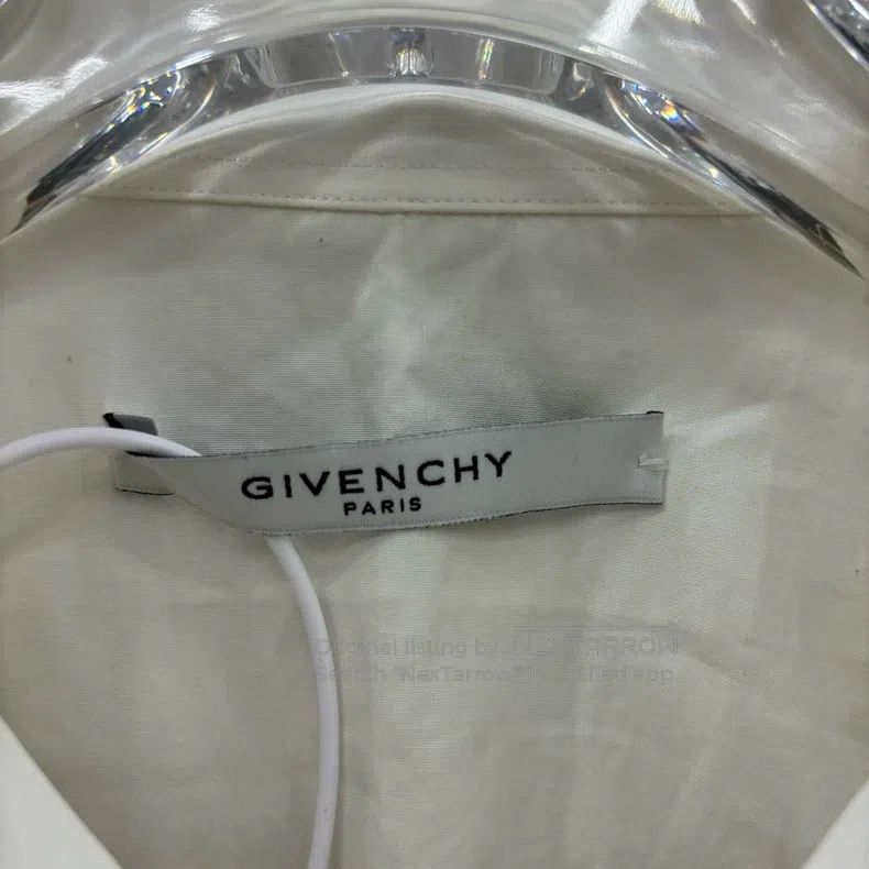 Givenchy Givenchy Size39 Solid Color Logo Badge Casual Long Sleeve S Size US M / EU 48-50 / 2 - 5 Thumbnail
