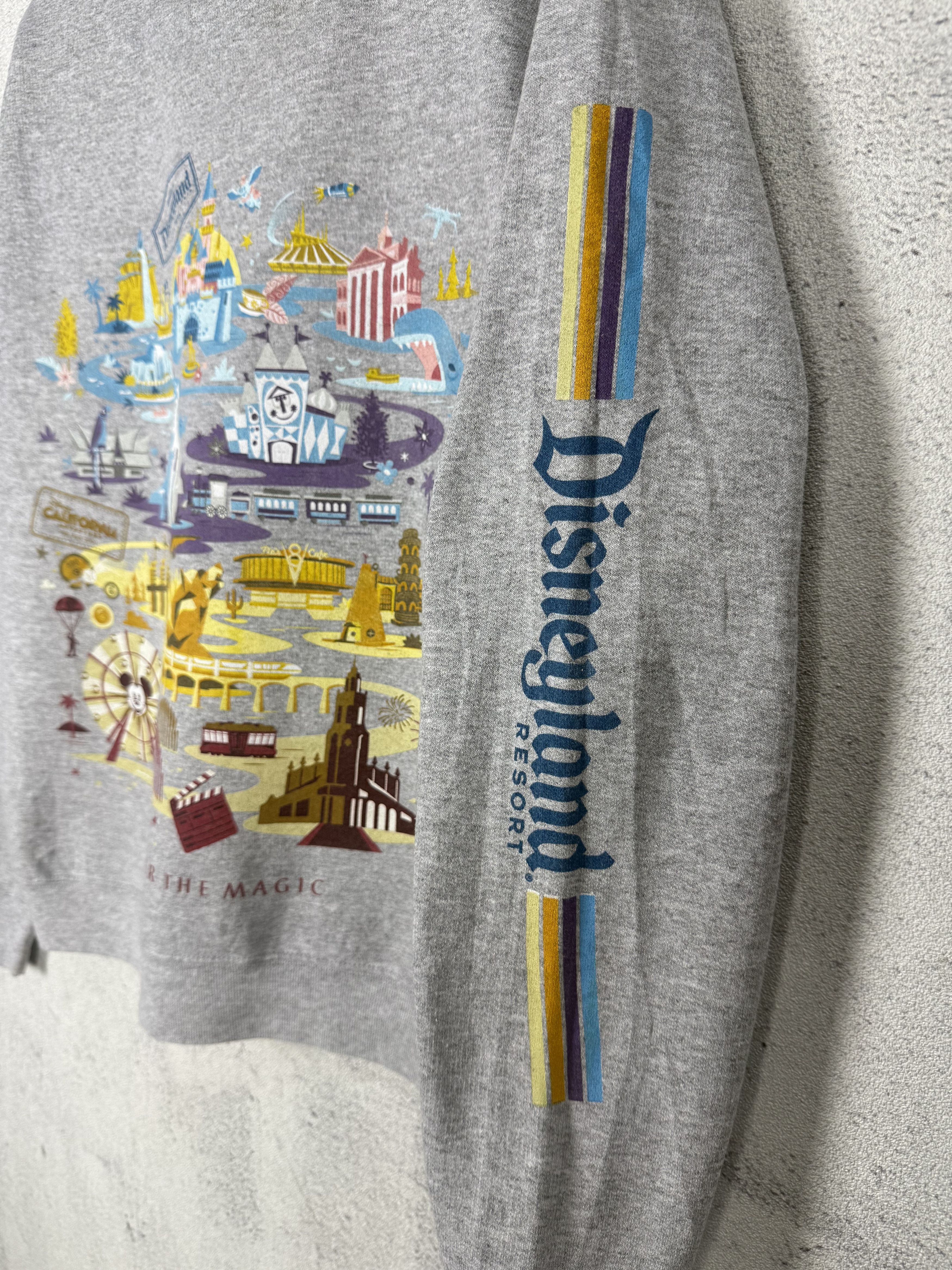 Disney Disney Sweatshirt Crewneck Size US S / EU 44-46 / 1 - 2 Thumbnail