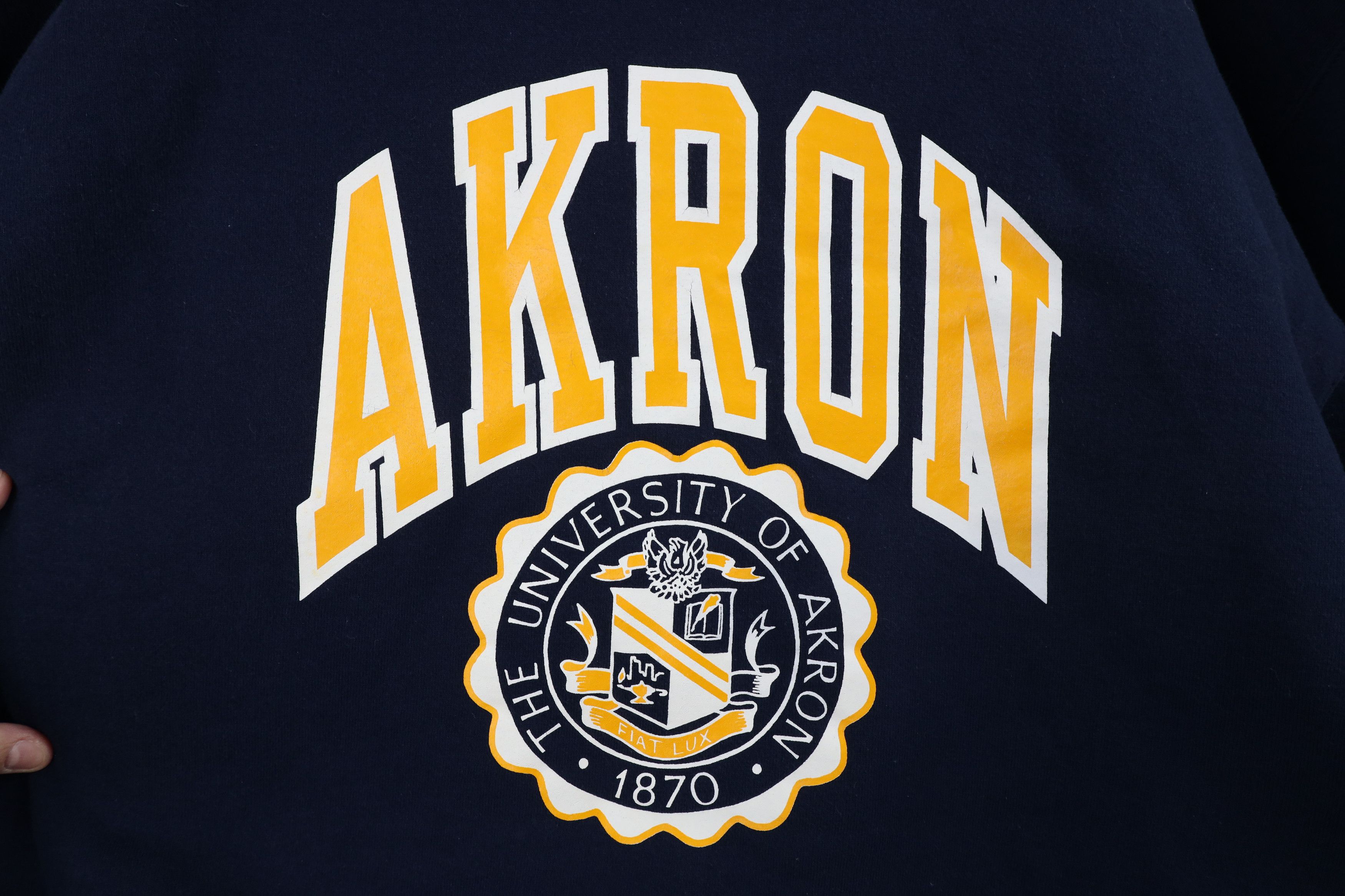 Russell Athletic × Vintage Vintage 90s Russell Athletic University of Akron Sweatshirt Size US XL / EU 56 / 4 - 4 Thumbnail