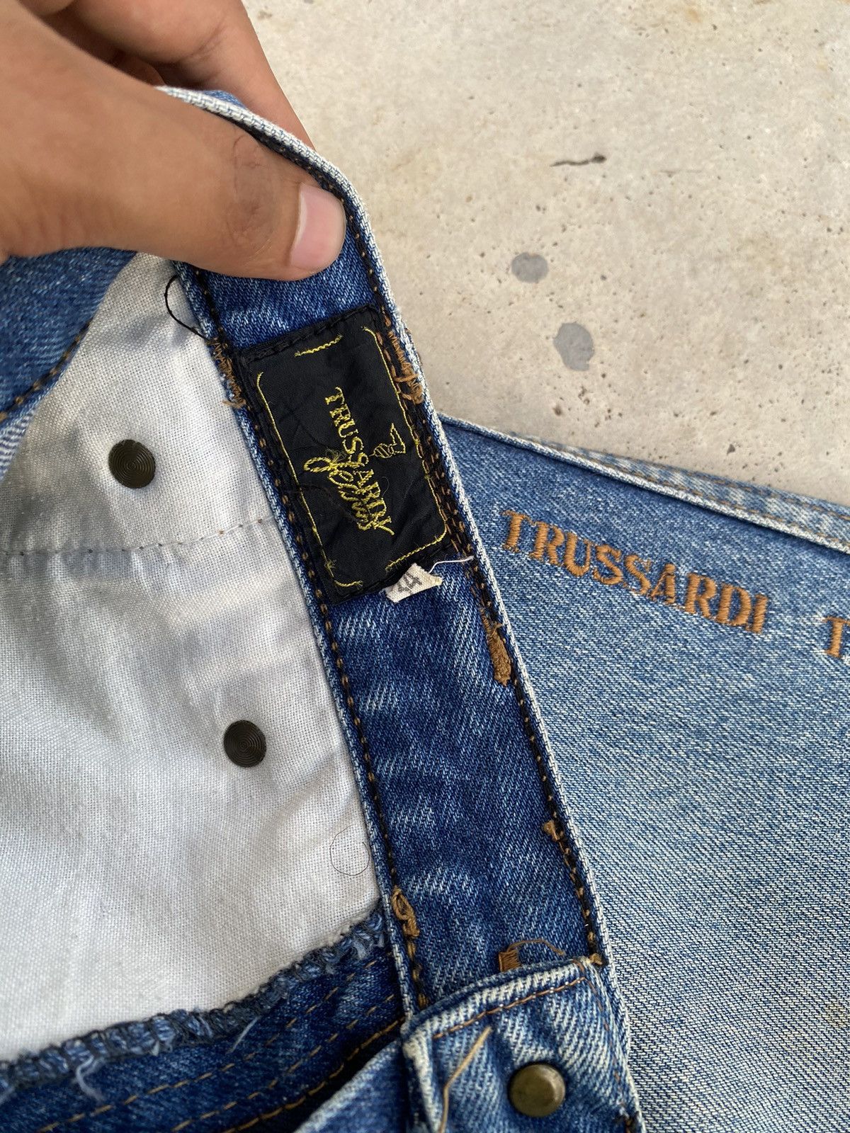 JNCO Vintage Trussardi Embroidered Side Tape Baggy Jeans Size US 34 / EU 50 - 11 Thumbnail