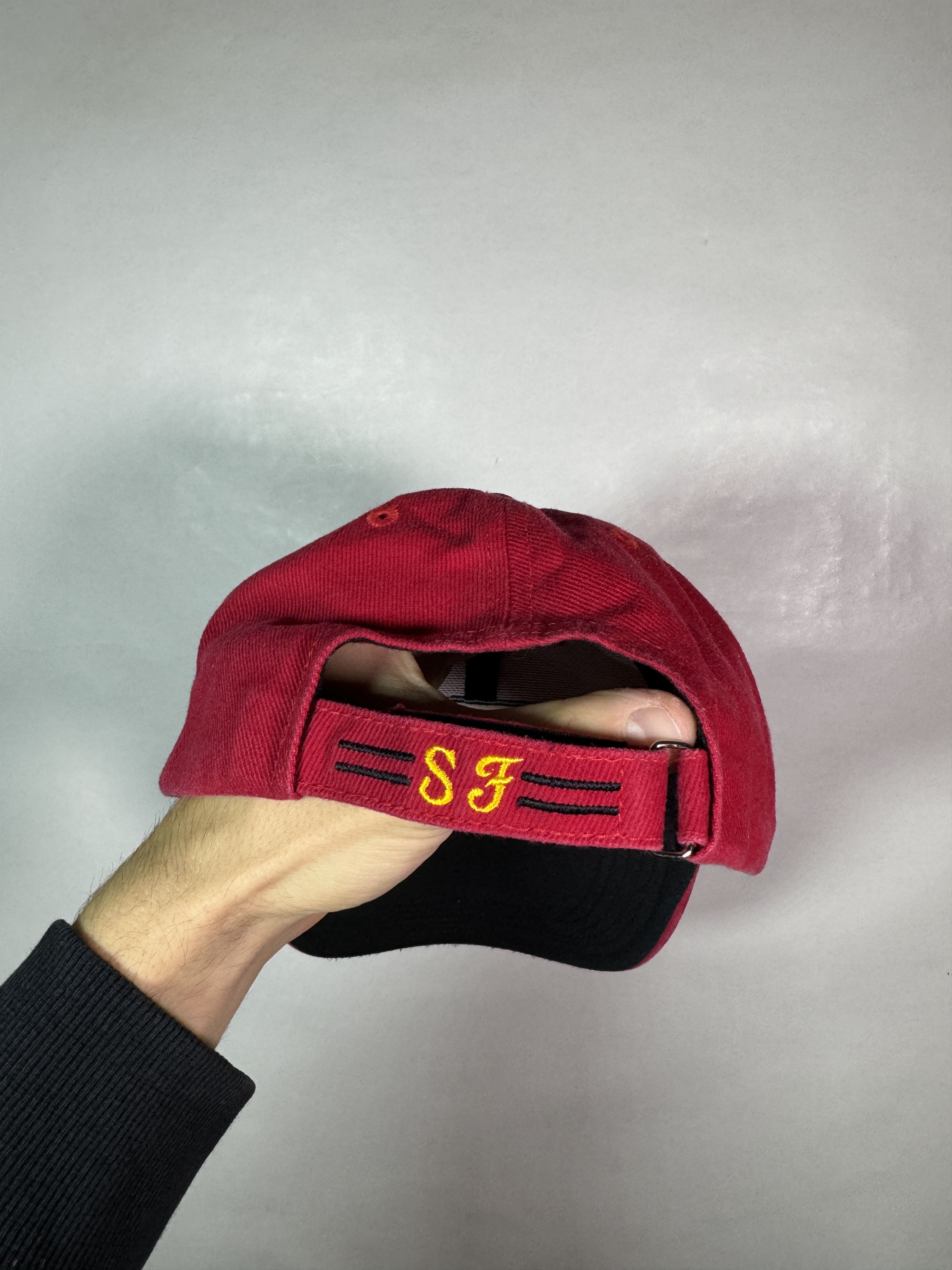 Ferrari × Vintage Vintage Ferrari Cap Retro F1 Racing Team Formula Automobile Size ONE SIZE - 3 Thumbnail