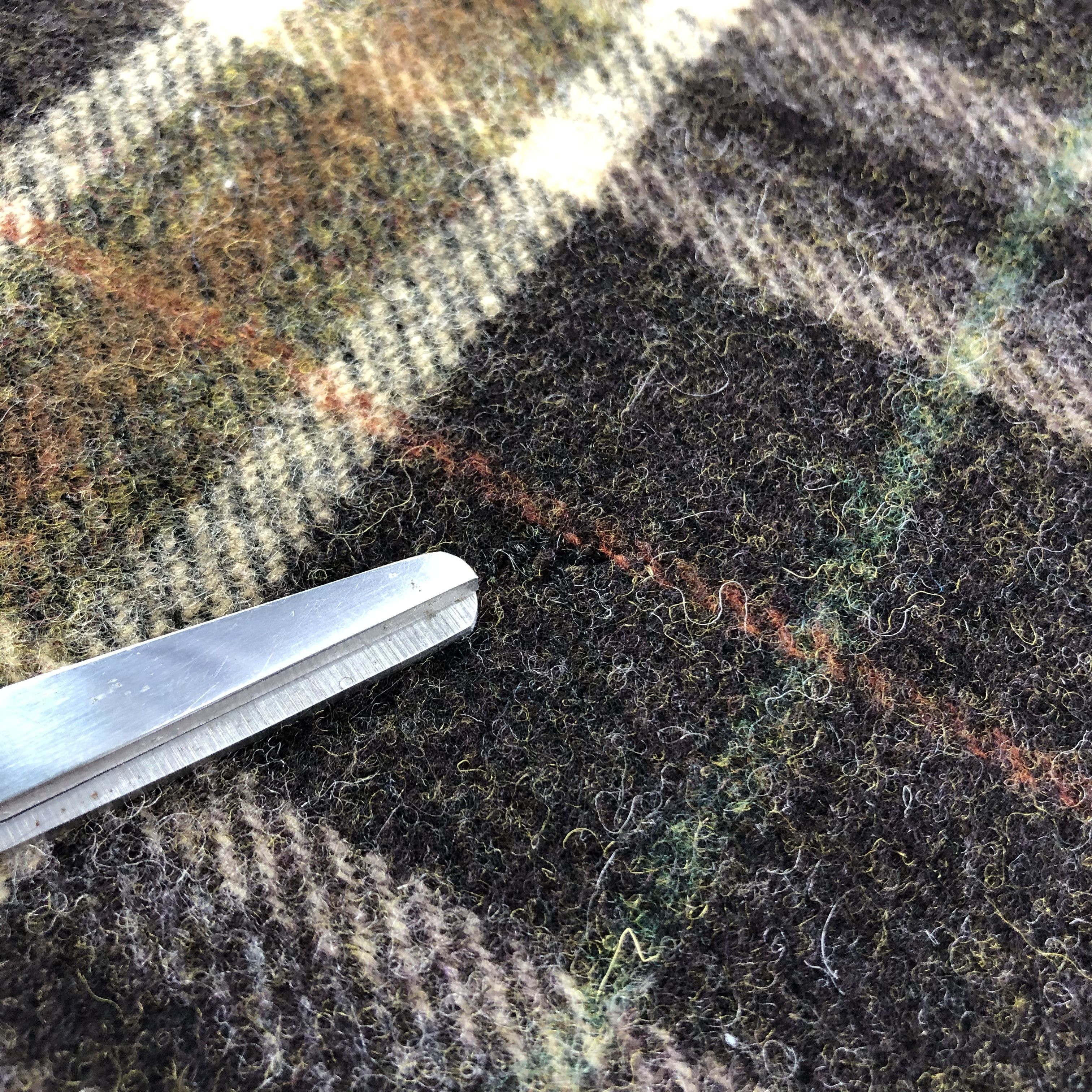 L.L. Bean L.L. Bean Tartan Wool Scarf Muffler Neckwear V2402 Size ONE SIZE - 9 Thumbnail