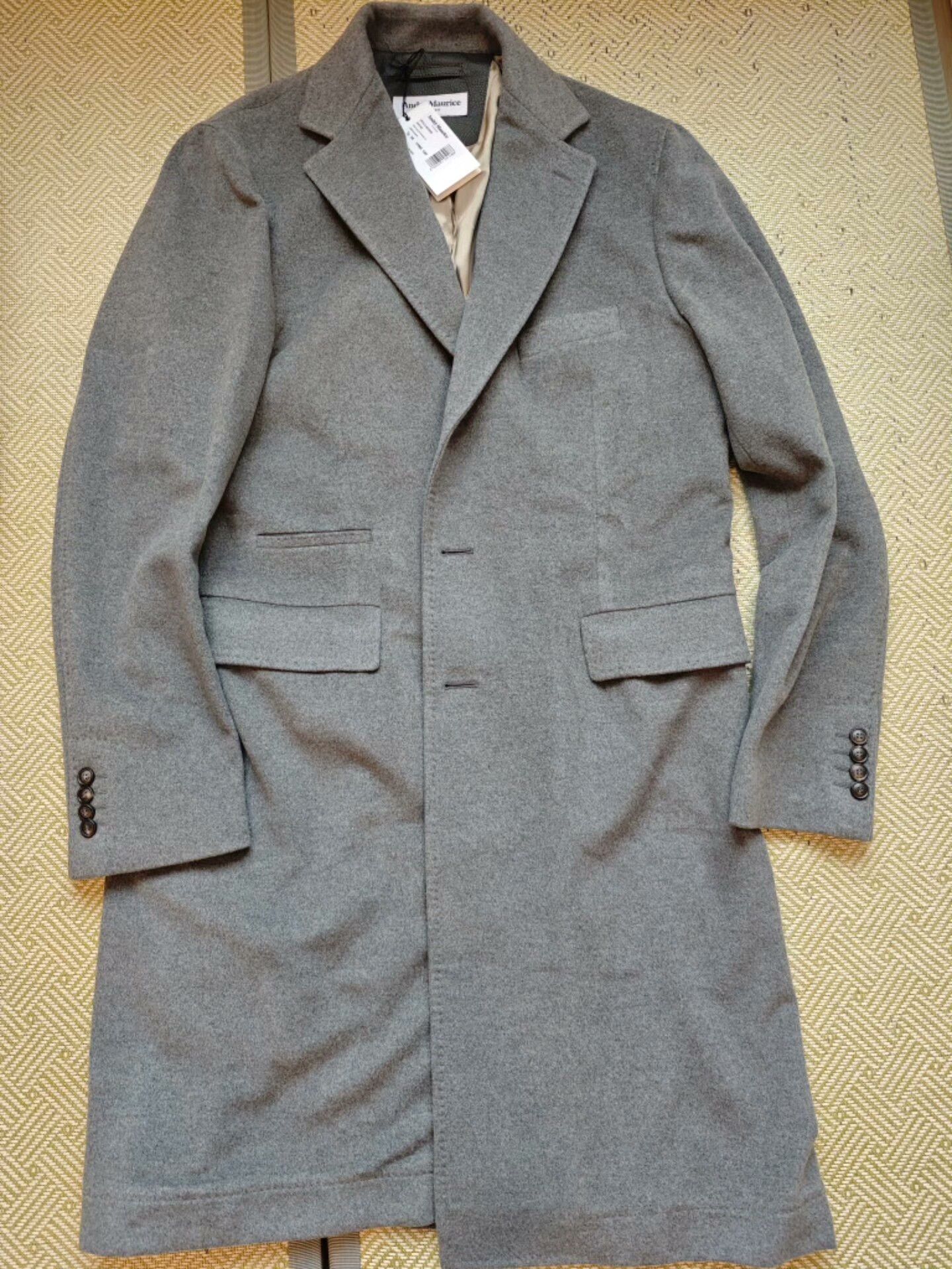 Other luxury gray cashmere coat by Andre Maurice Size US XXL / EU 58 / 5 - 1 Thumbnail