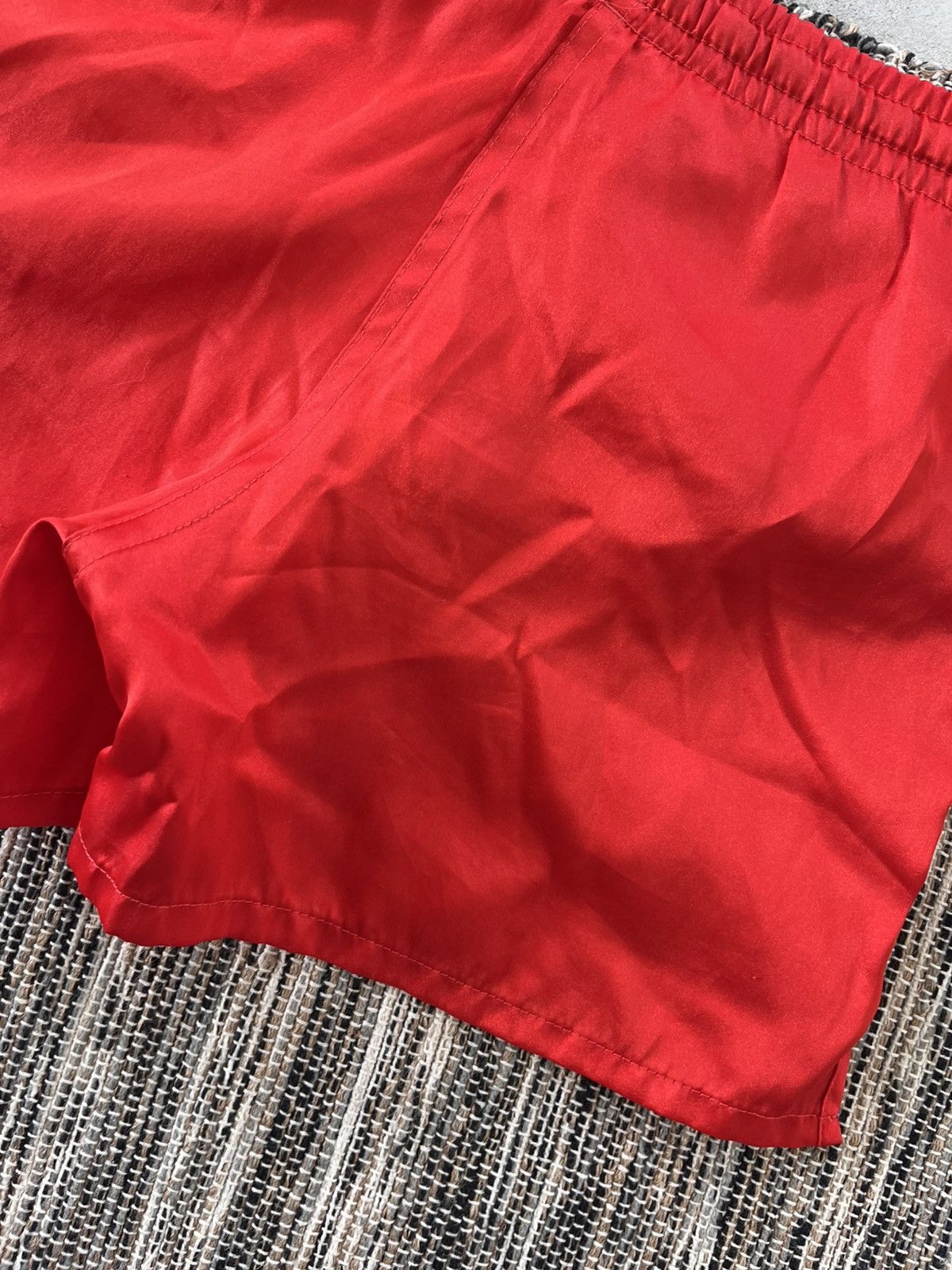 Puma × Vintage 00s Vintage Puma Nylon Short Red Boxer Y2K rare Size 24" / US 00 / IT 34 - 12 Thumbnail