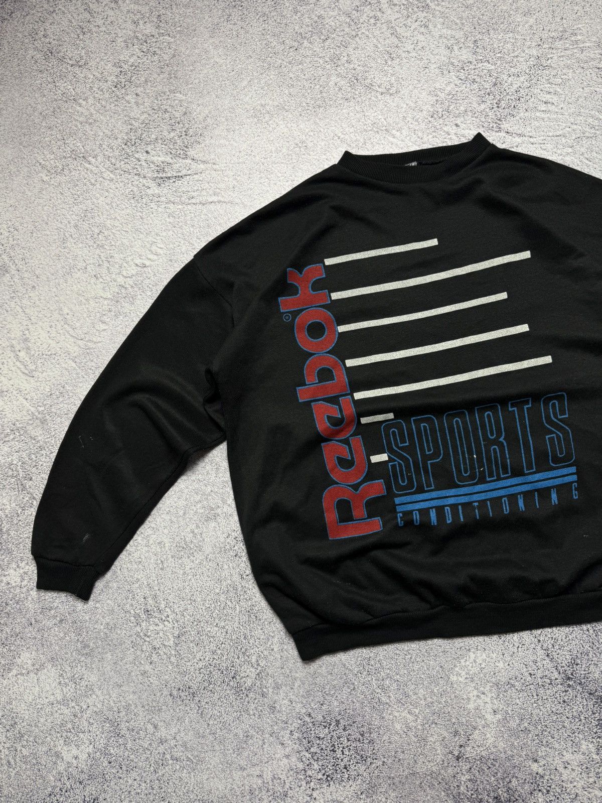 Reebok Vintage 80s Reebok Sweatshirt Sport Style Crewneck Rare Logo Size US M / EU 48-50 / 2 - 3 Thumbnail