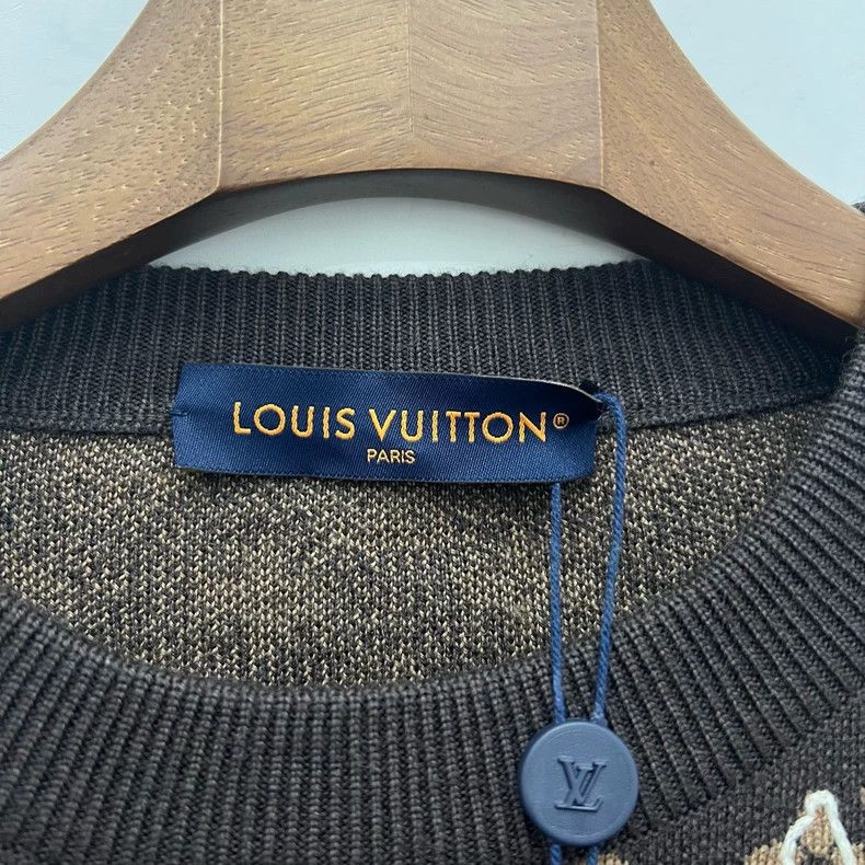 Louis Vuitton louis vuitton Sweater full of brown presbyopia sweater Size US L / EU 52-54 / 3 - 4 Thumbnail