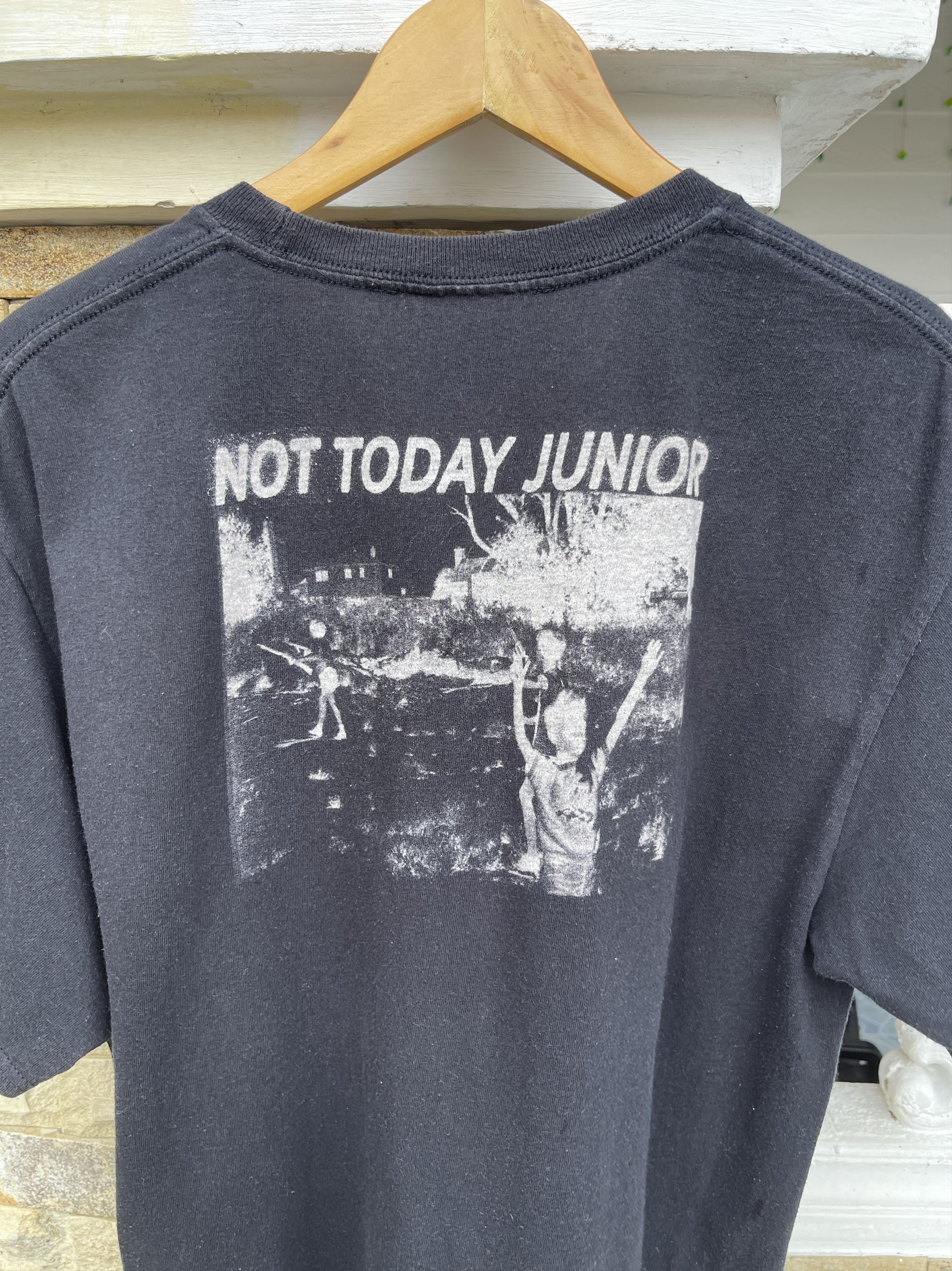 Band Tees Last Drop🔥Rare🔥Vtg Hockey American Indie Rock Band T-Shirt Size US S / EU 44-46 / 1 - 1 Thumbnail