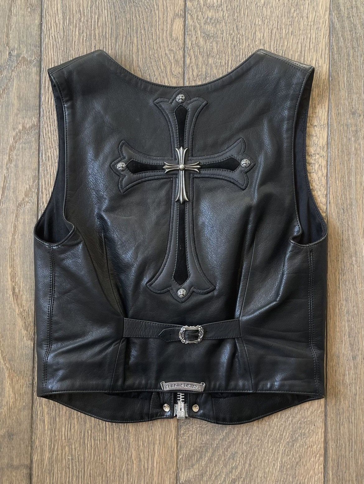 Noir Kei Ninomiya: Chemise blanche à col pointu | SSENSE France