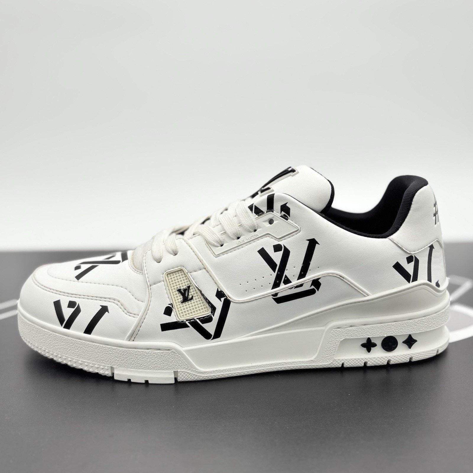 Louis Vuitton Louis Vuitton Trainer ' White Black Recycled ' | CLEAN! Size US 11.5 / EU 44-45 - 8 Thumbnail