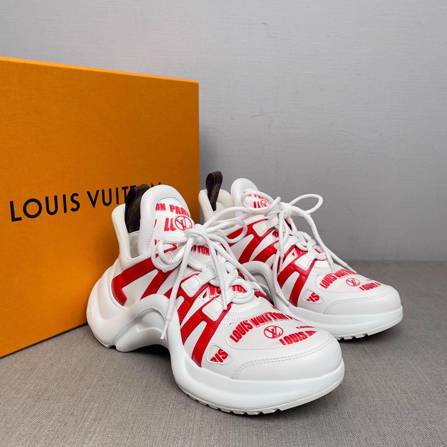 Louis Vuitton Louis Vuitton LV Archlight Women's Dad Sneakers Size US 8 / IT 38 - 2 Thumbnail