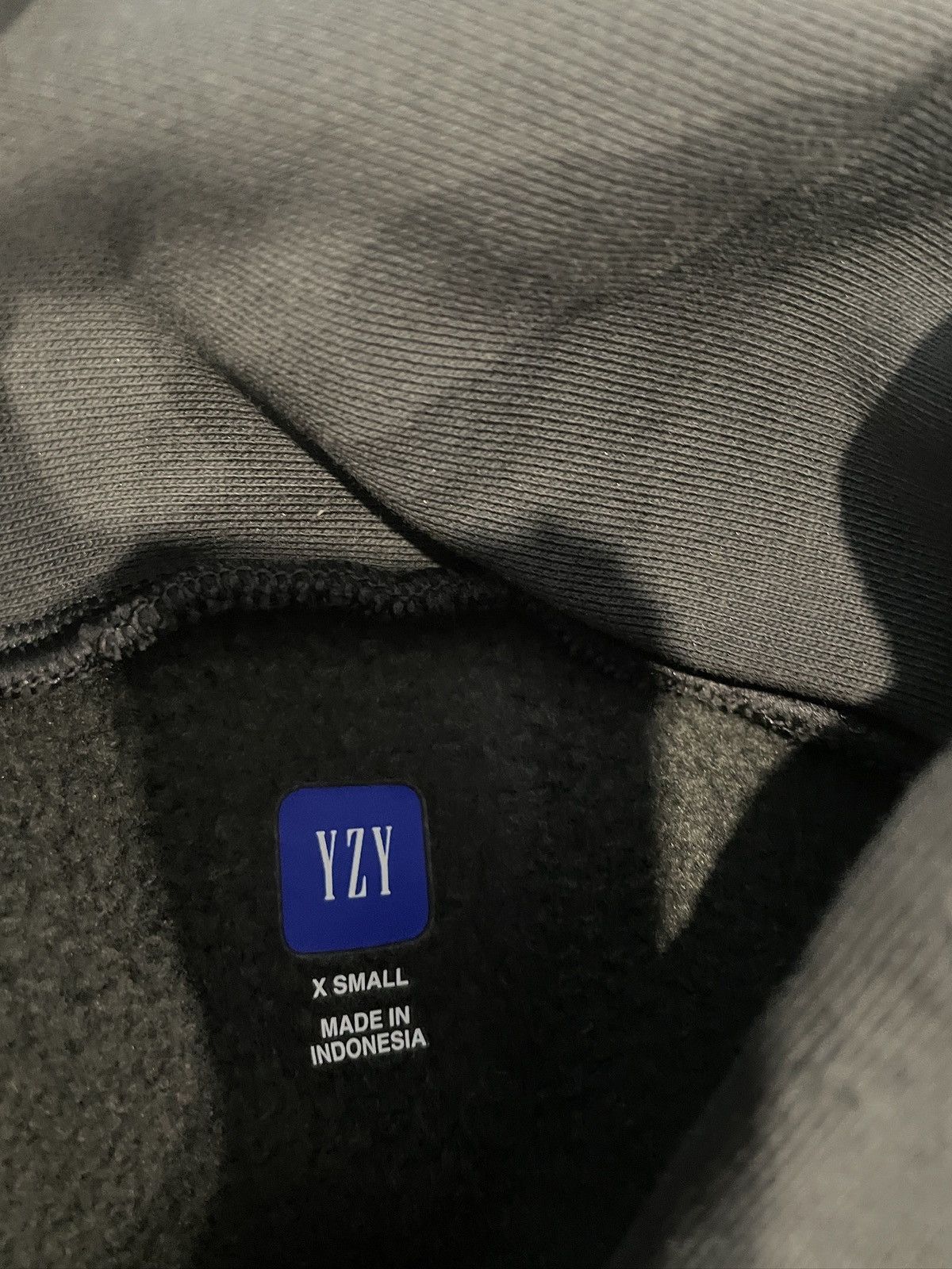 Balenciaga × Gap × Kanye West Yeezy Gap Balenciaga High Neck Distressed Mockneck Sweater Size US XS / EU 42 / 0 - 5 Thumbnail