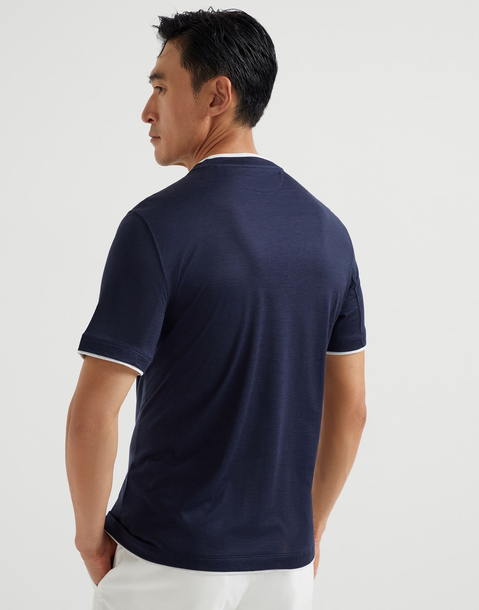 Brunello Cucinelli o1la1rc1a0426 Crew Neck T-Shirt in Blue Size US XL / EU 56 / 4 - 2 Thumbnail