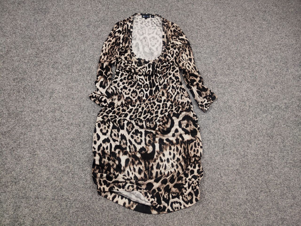 Just Cavalli Just Cavalli Design Leopard Animal Beige Print Midi Dress Size S / US 4 / IT 40 - 2 Thumbnail