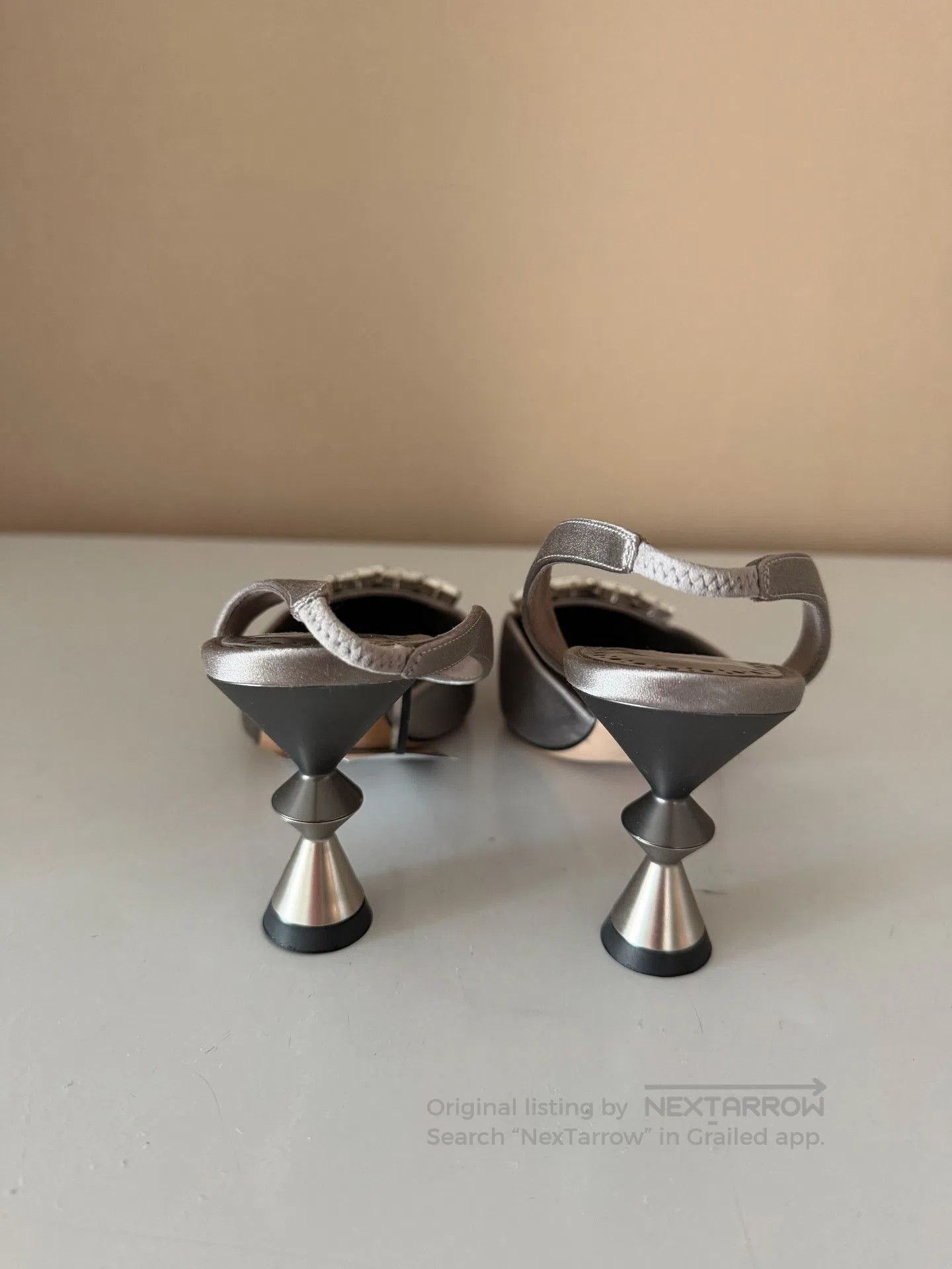 Japanese Brand Manolo Blahnik Champagne Satin Heel Sandals. Size US 6 / IT 36 - 3 Thumbnail