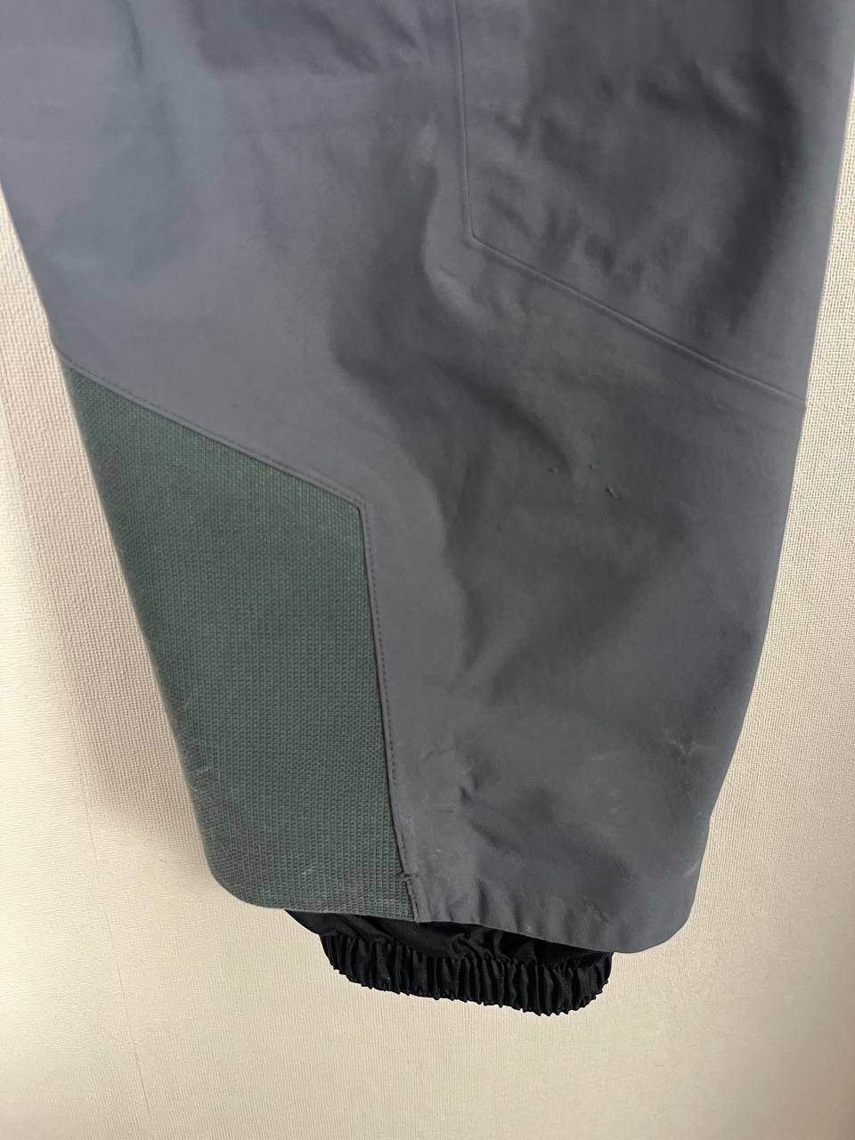 Arc'teryx Arc'teryx Sabre Men's Medium Gray Snow Pants Waterproof Size US 32 / EU 48 - 9 Thumbnail