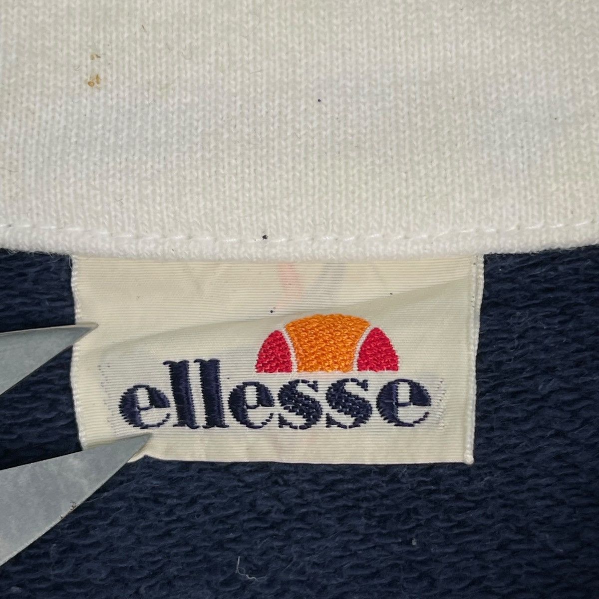 Ellesse × Vintage Vintage Ellesse Quater Zip With Collar Sweatshirt Size L Size US L / EU 52-54 / 3 - 10 Thumbnail