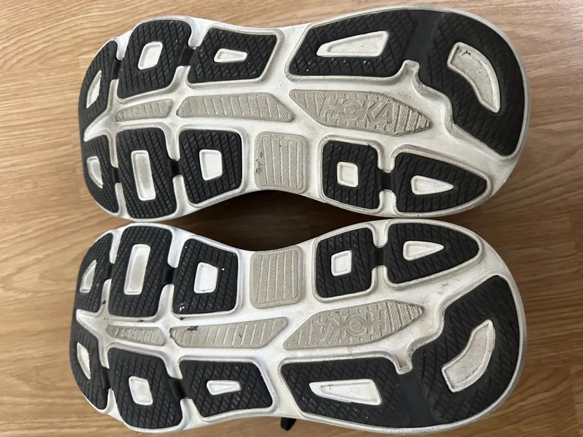 Hoka Bondi 9 Size US 10 / EU 43 - 7 Thumbnail