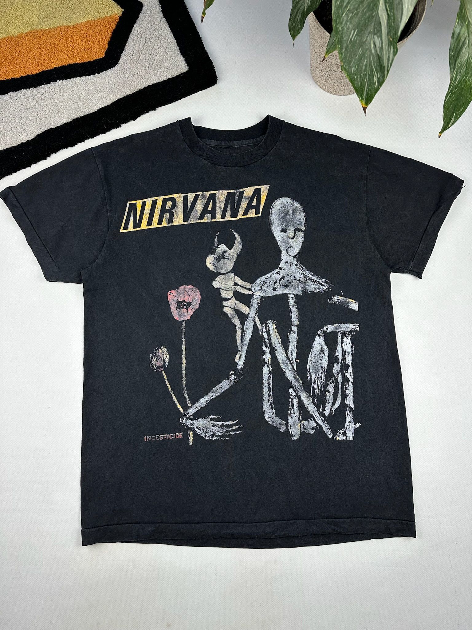 Band Tees Nirvana Incesticide T-Shirt Size US L / EU 52-54 / 3 - 5 Thumbnail