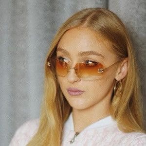 Chanel Chanel Sunglasses 4017-D Rhinestone Logo Rimless Vintage Size ONE SIZE - 2 Thumbnail
